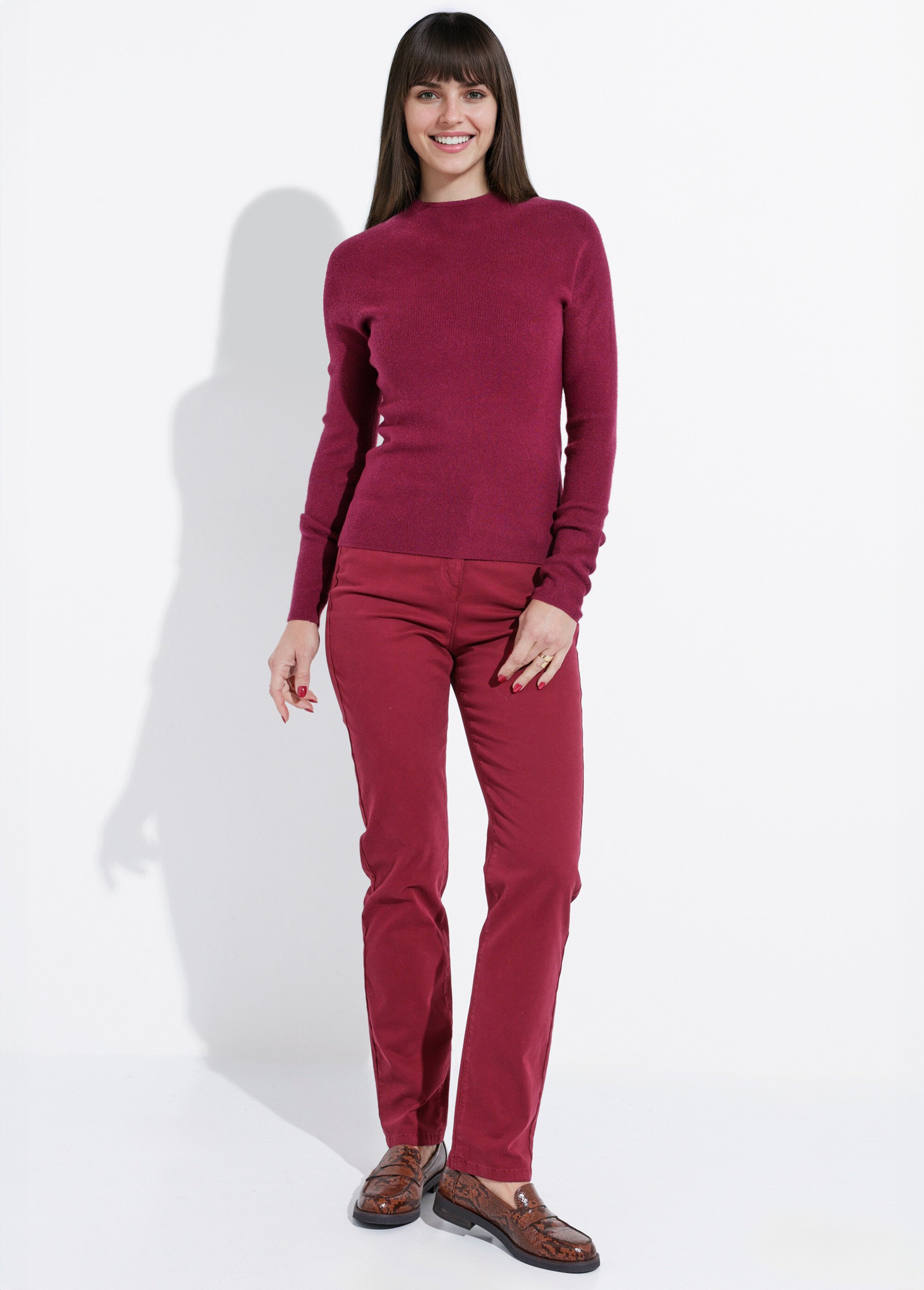 Pull col roulotté forme ajustée Femme Rouge IA-AR963 SF1