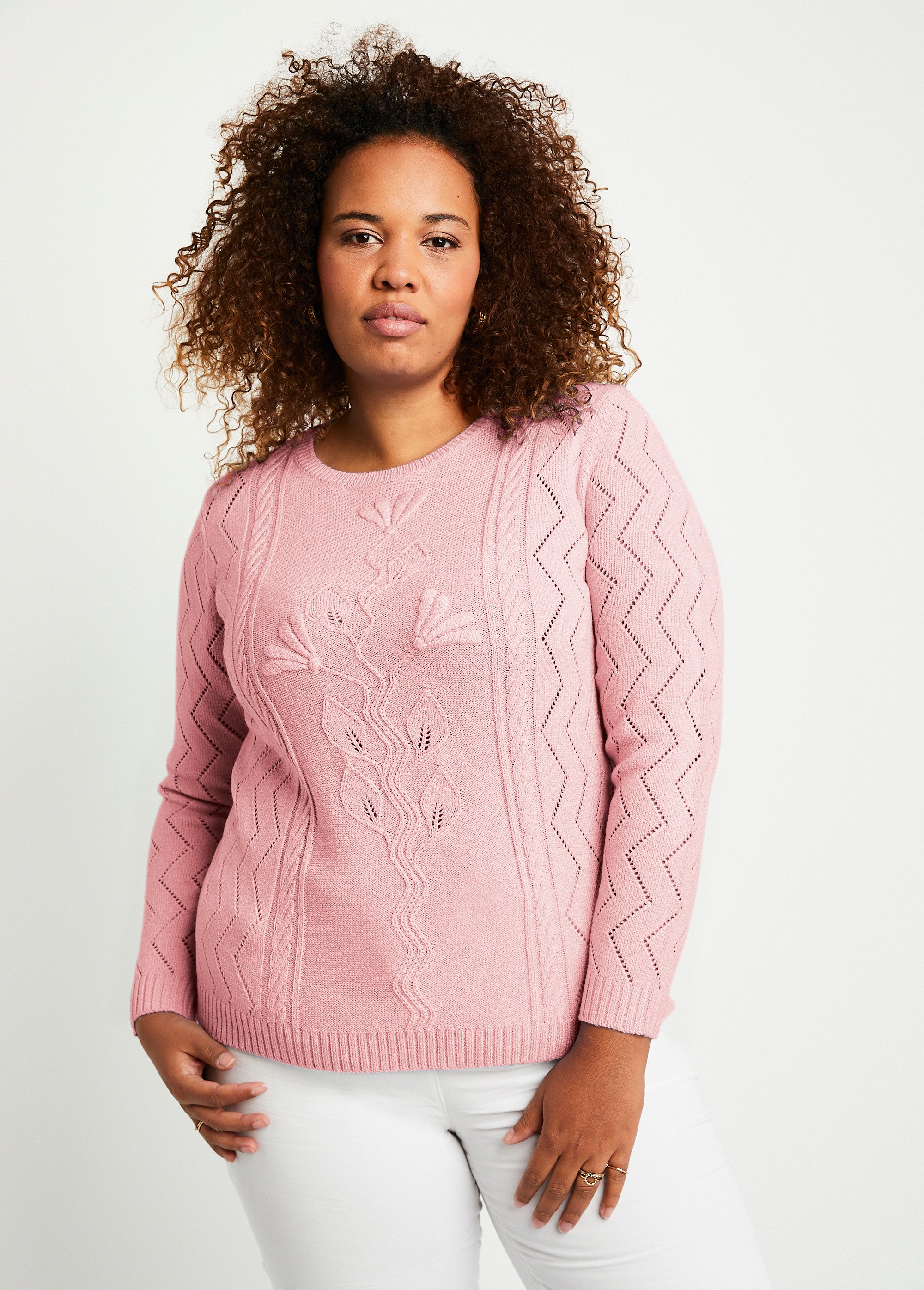 Pull court ajouré torsades