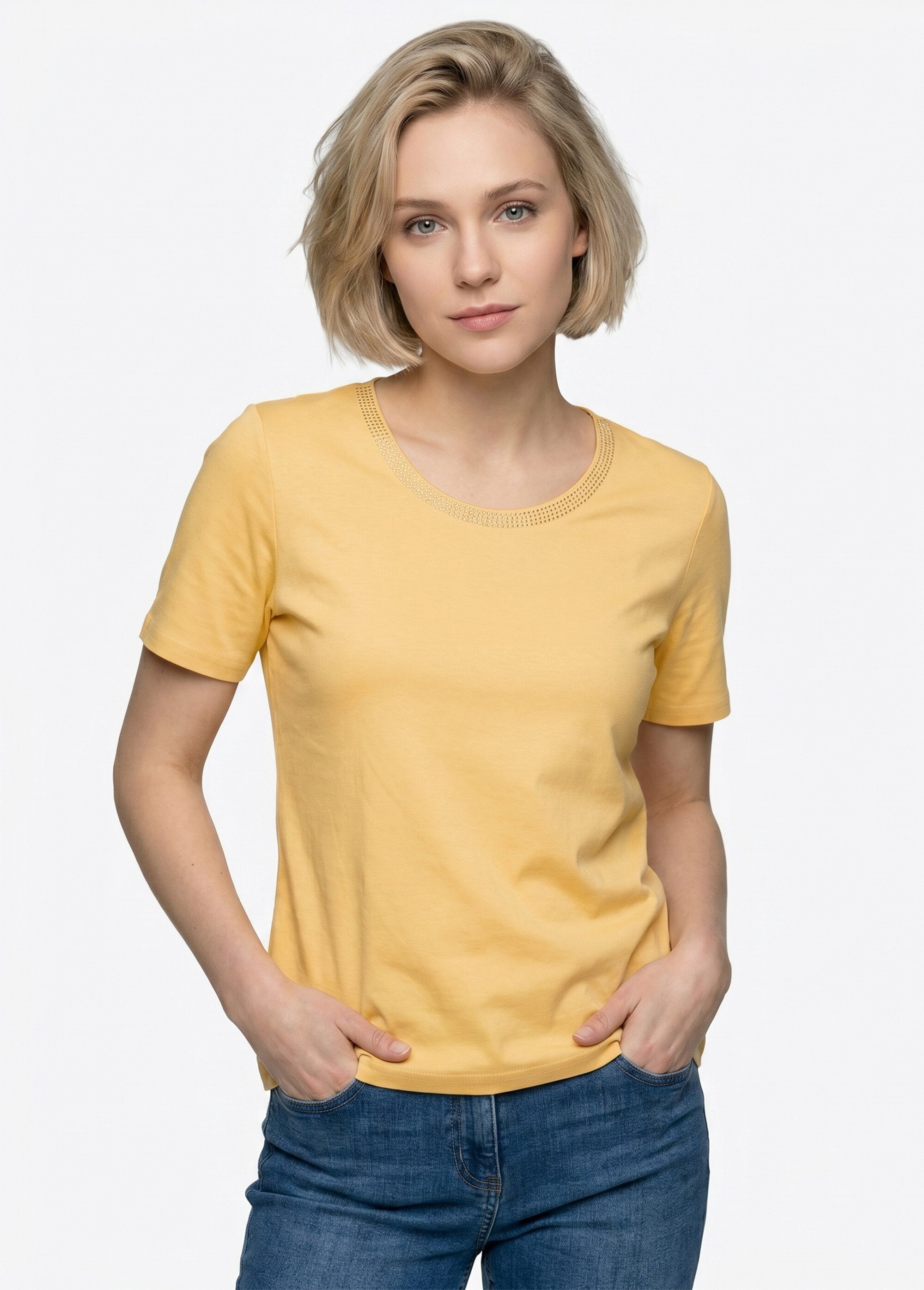 T-shirt manches courtes fantaisie cloutée