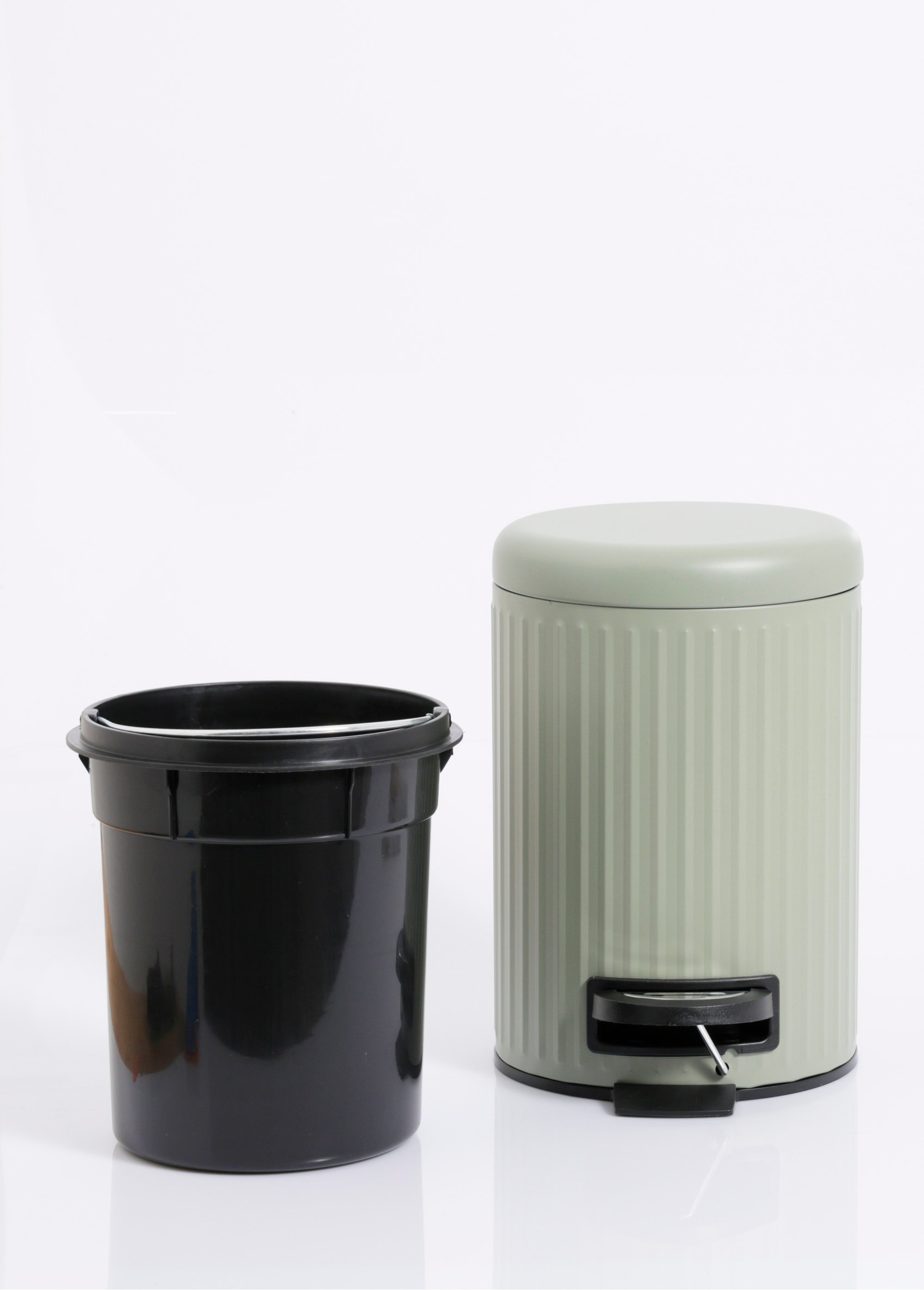 Poubelle de salle de bain 3L métal strié