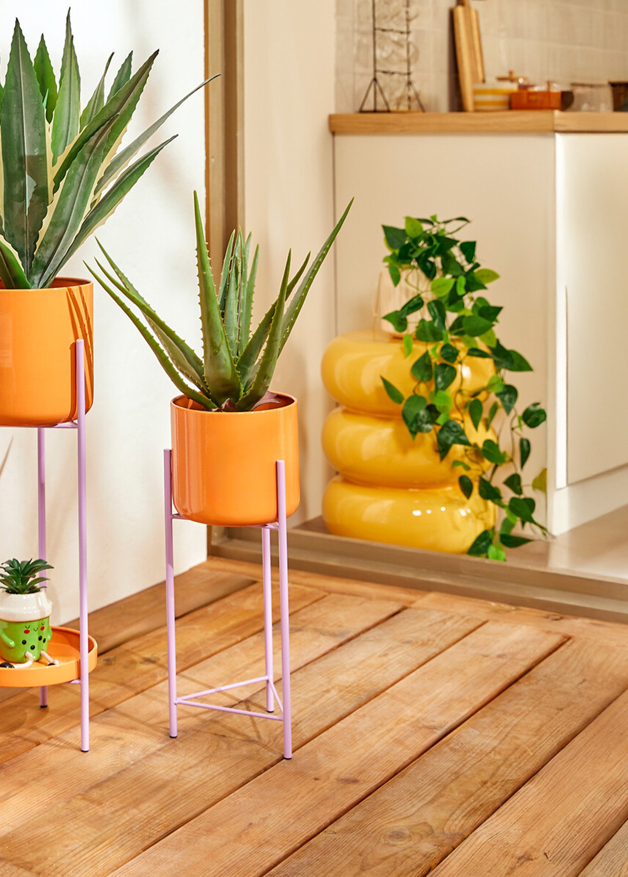 Table d'appoint compacte fantaisie JAUNE JJA-213057A SI2