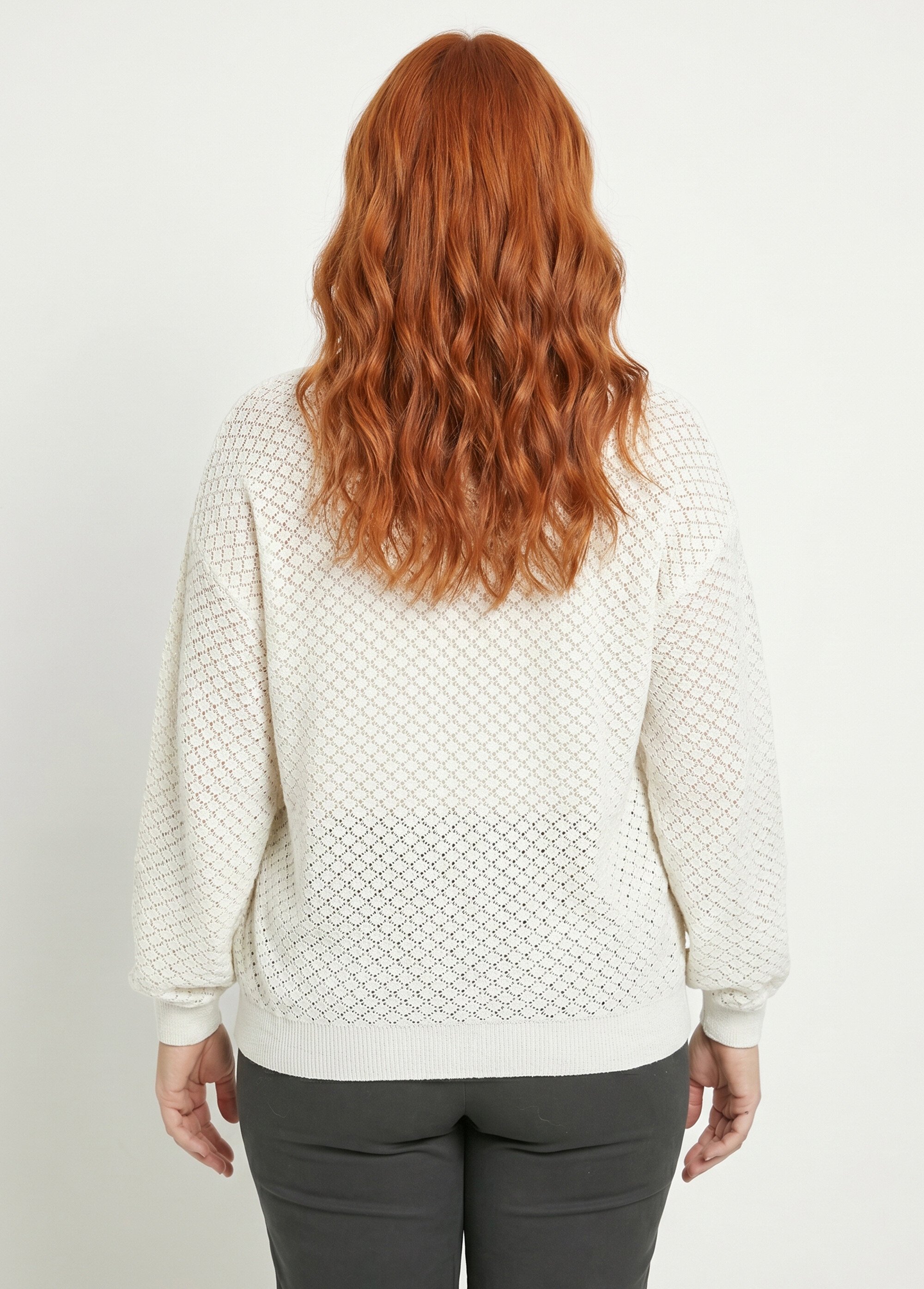 Gilet court boutonné col V manches longues