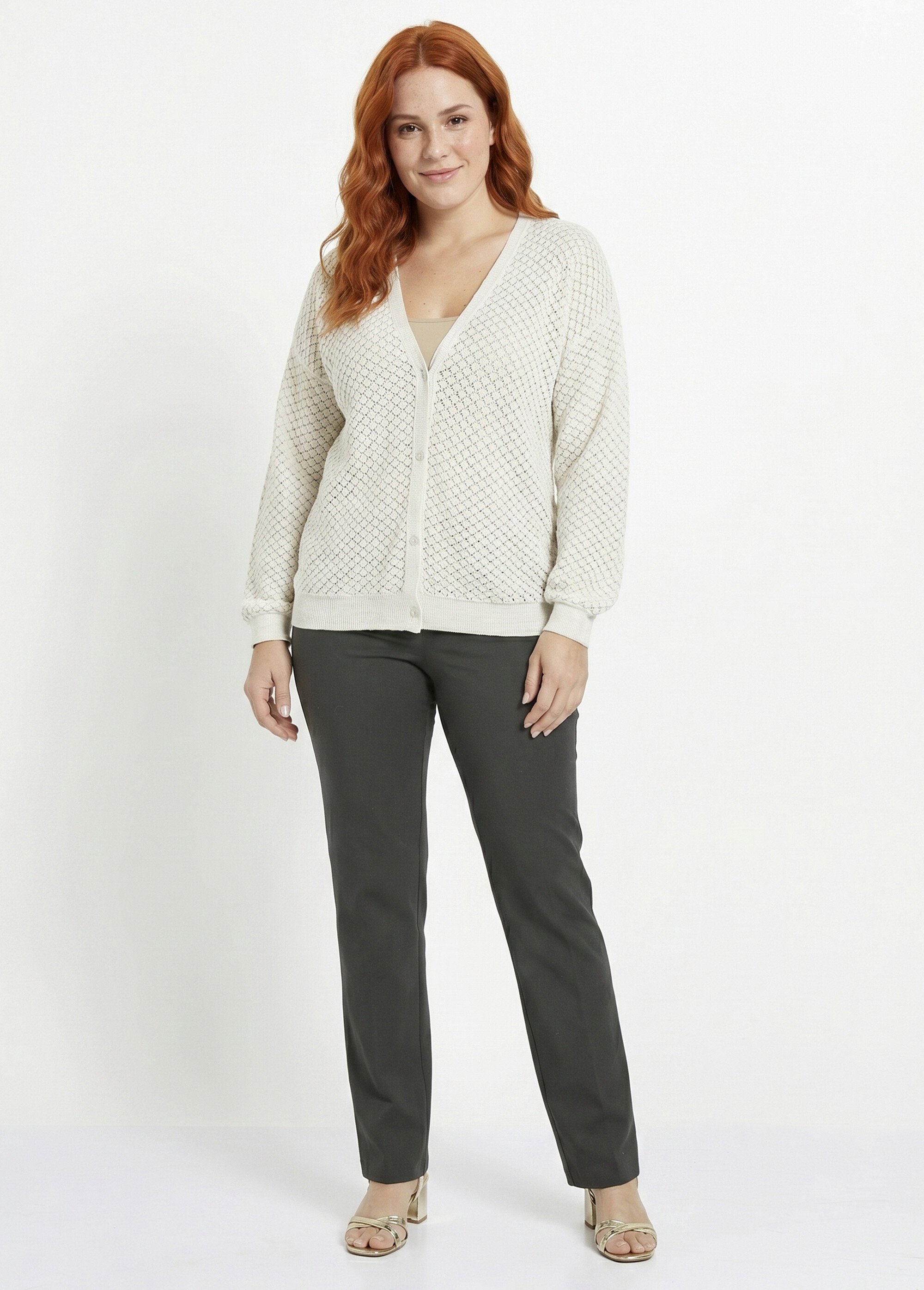 Gilet court boutonné col V manches longues Femme Grande Taille Beige MIRETTE SI1
