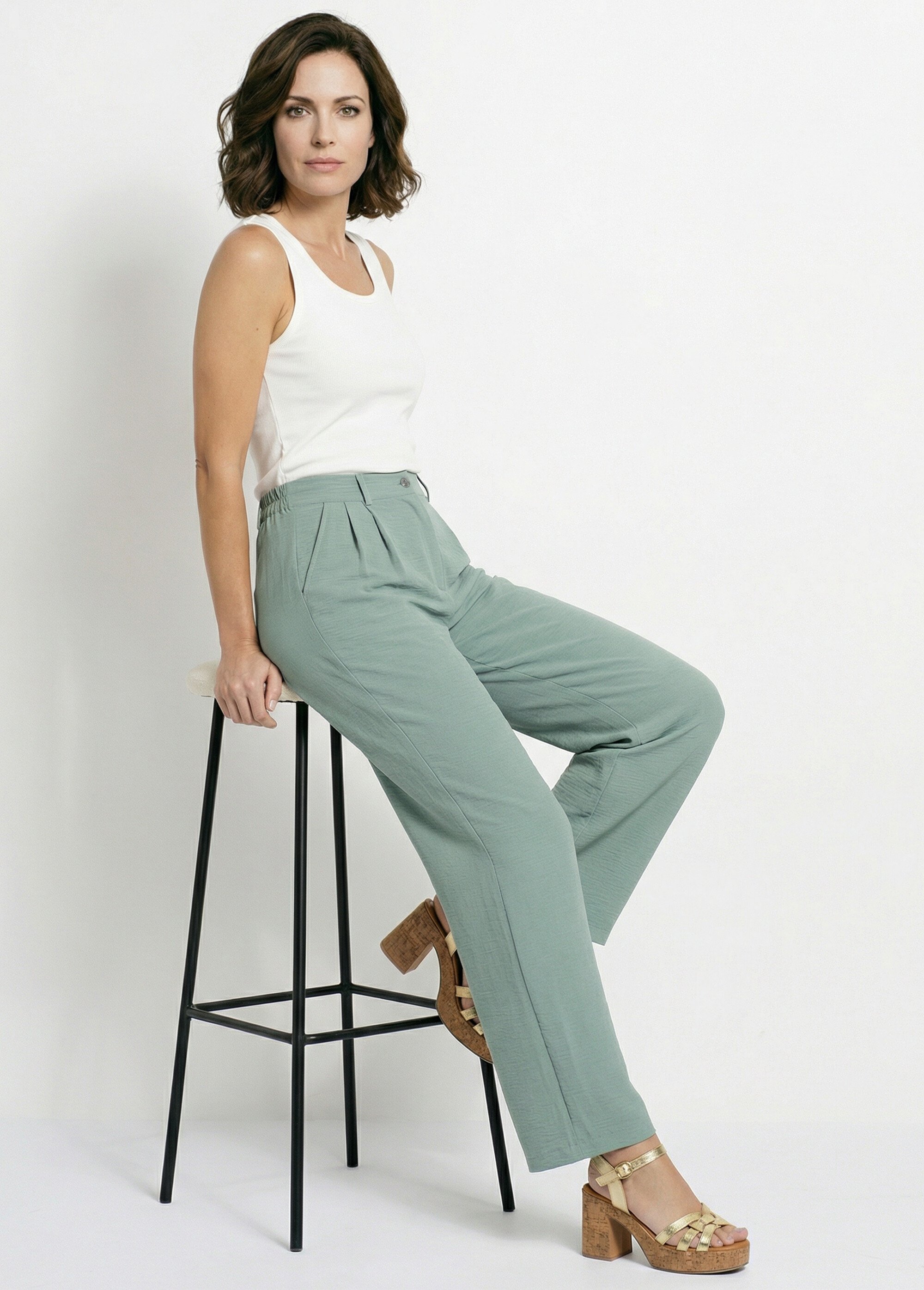 Pantalon large semi élastiqué à pinces