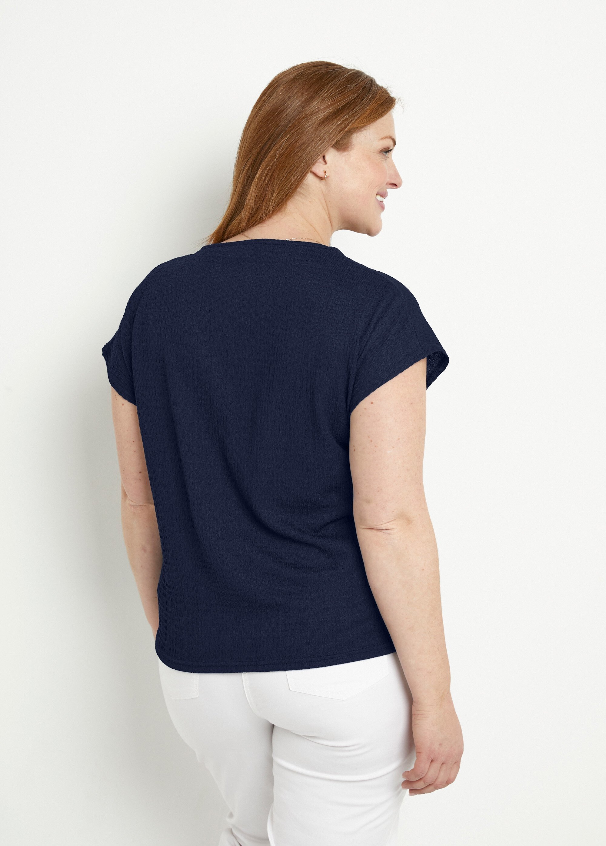 T-shirt manches courtes uni ou imprimé fleurs