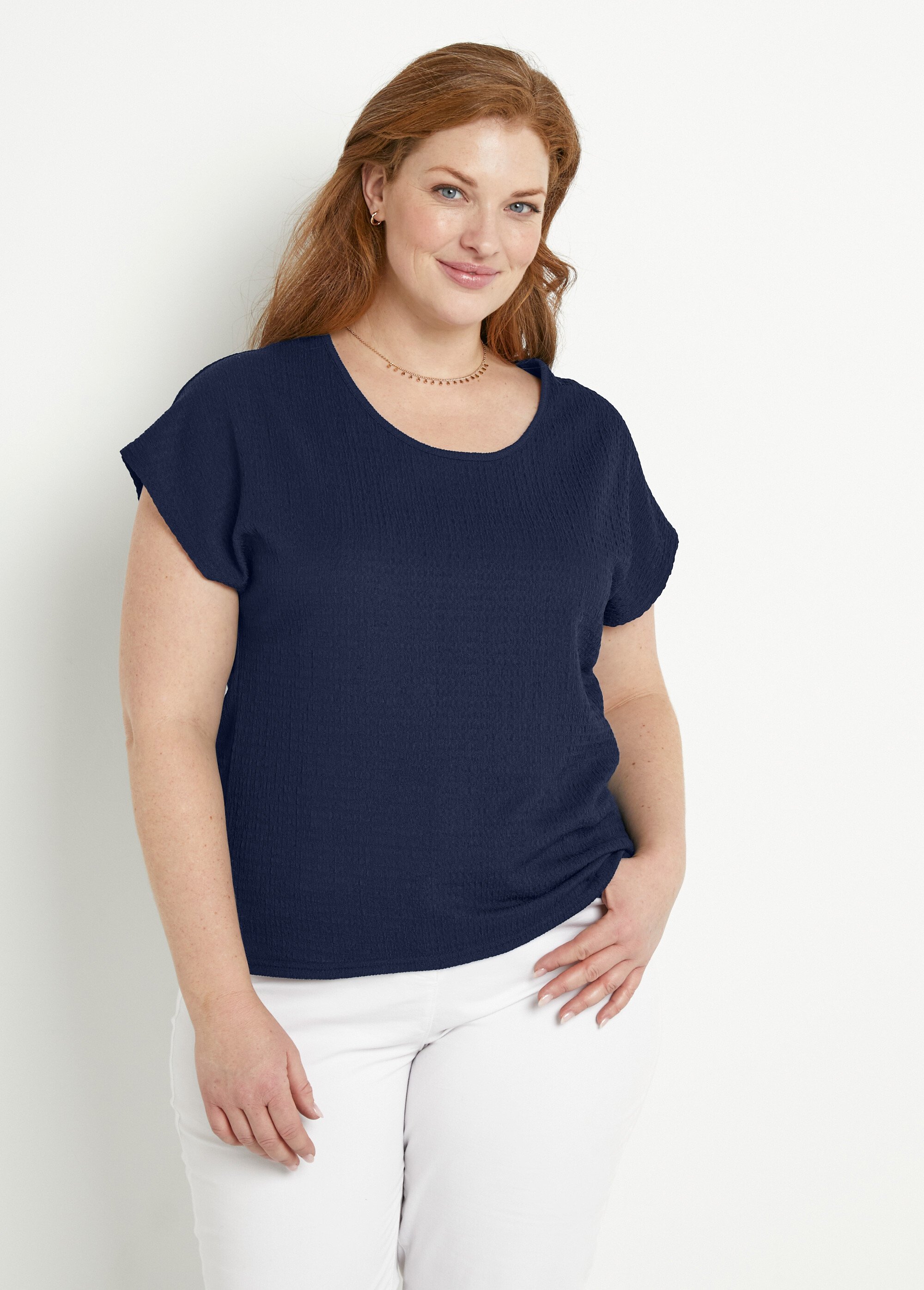 T-shirt manches courtes uni ou imprimé fleurs