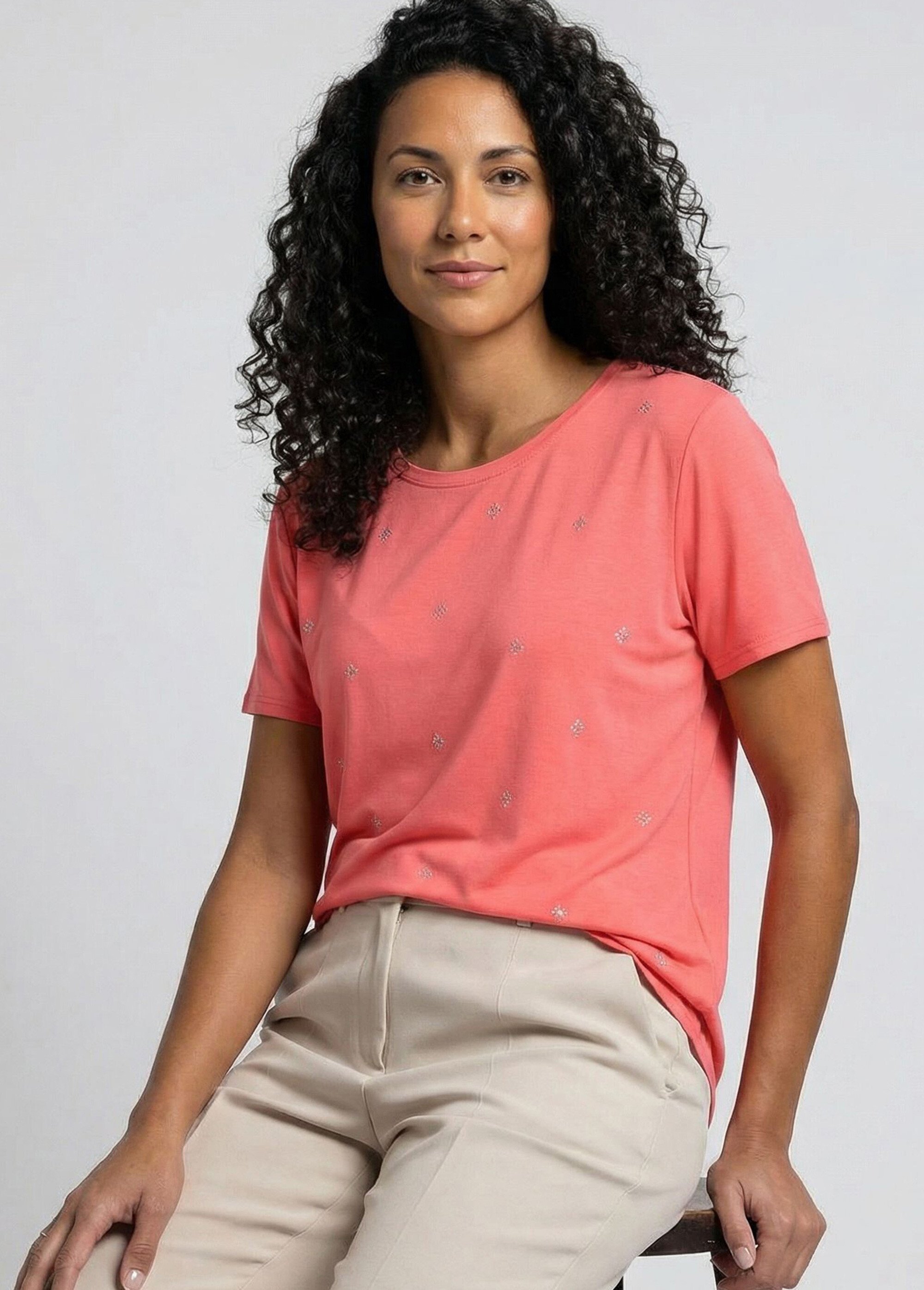 T-shirt uni strass col rond manches courtes