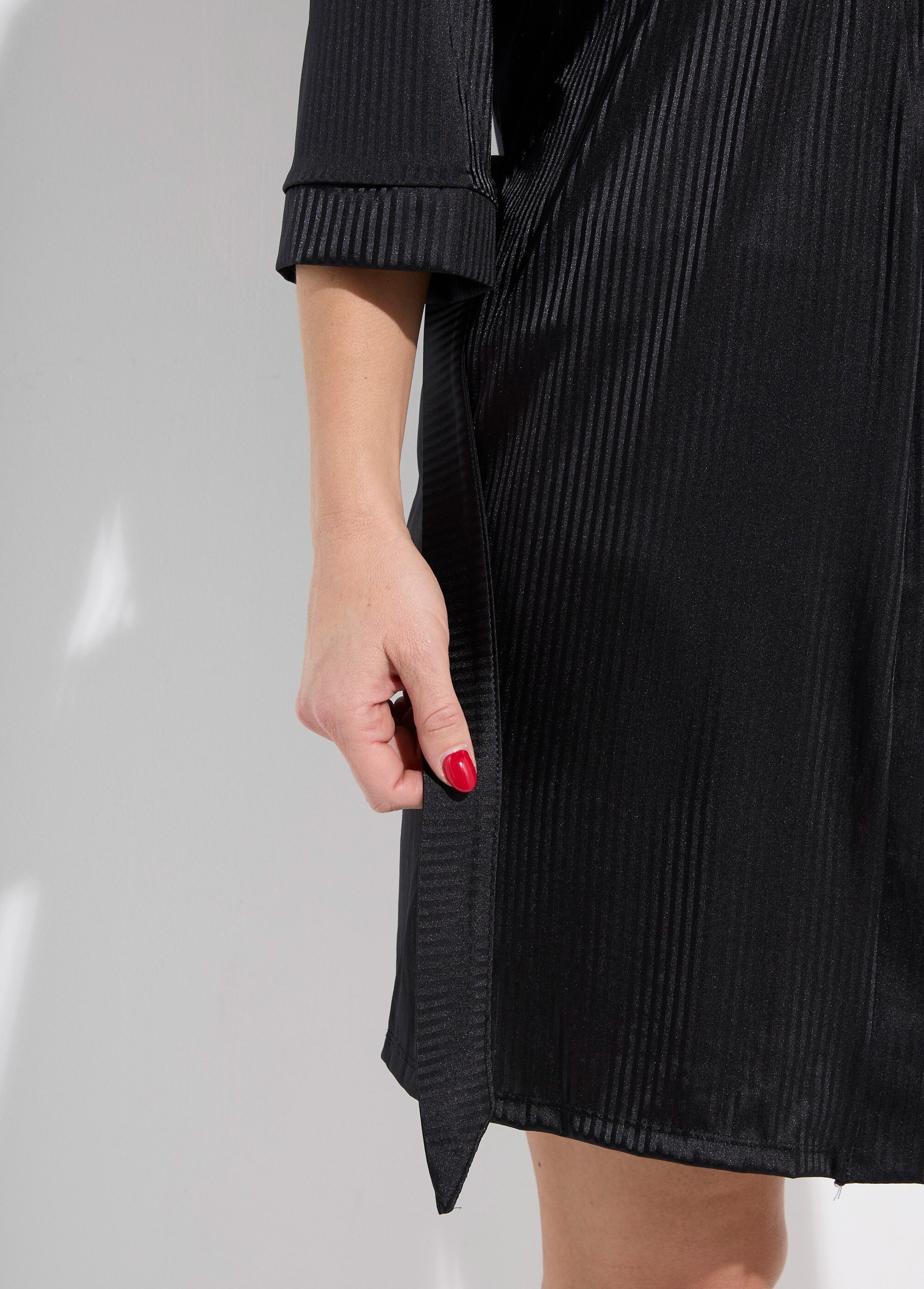 Déshabillé chic en satin rayé