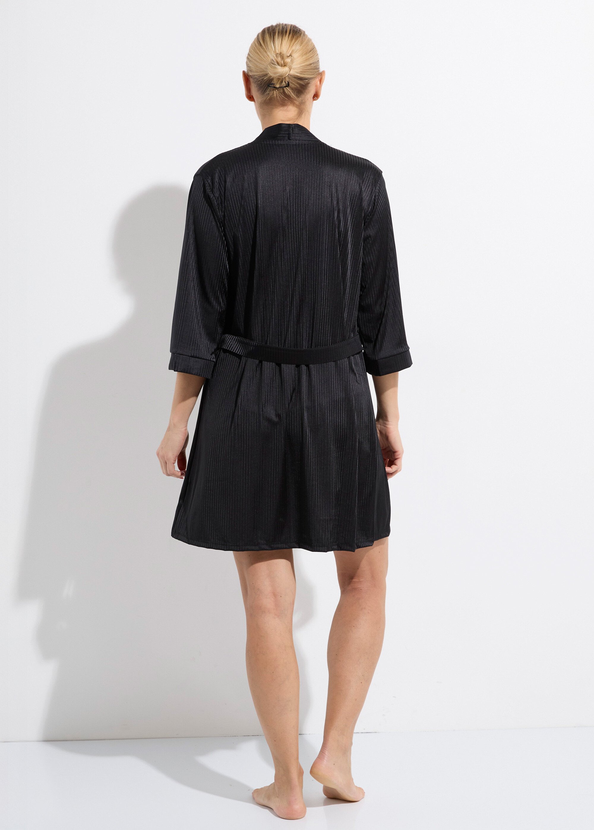 Déshabillé chic en satin rayé Femme Noir LIL1277 DO1