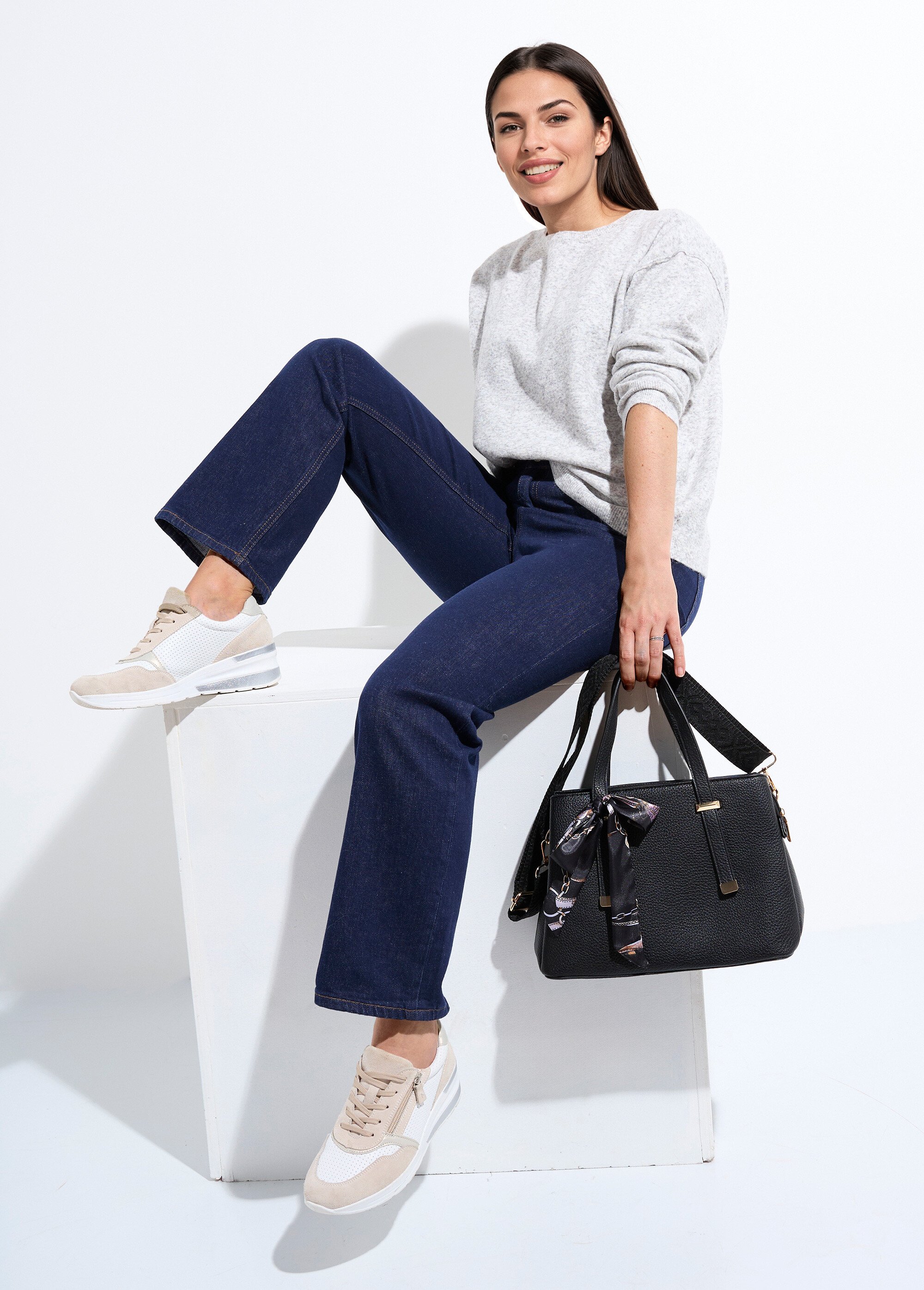 Jean droit 5 poches, spécial PETITE Femme Bleu OR-SOLANGJD409 MV1