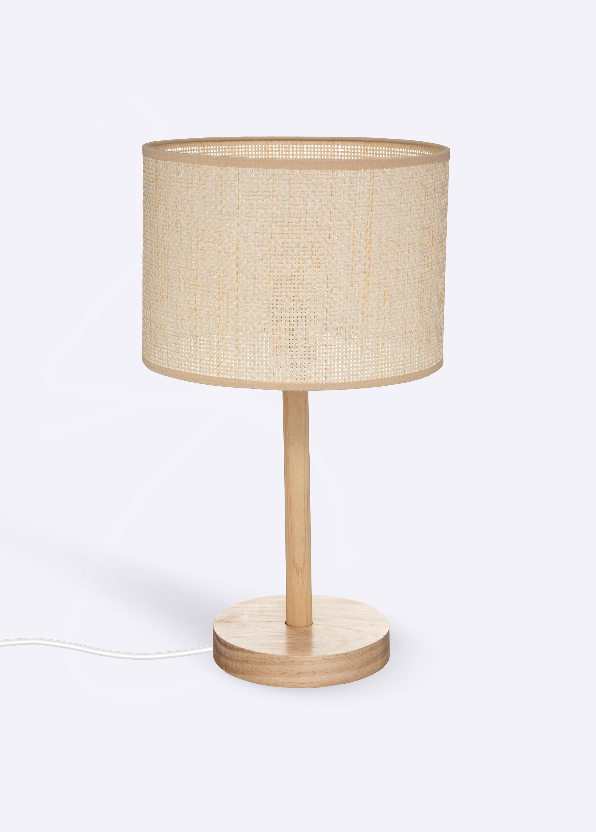 Lampe en bois avec abat jour en paille