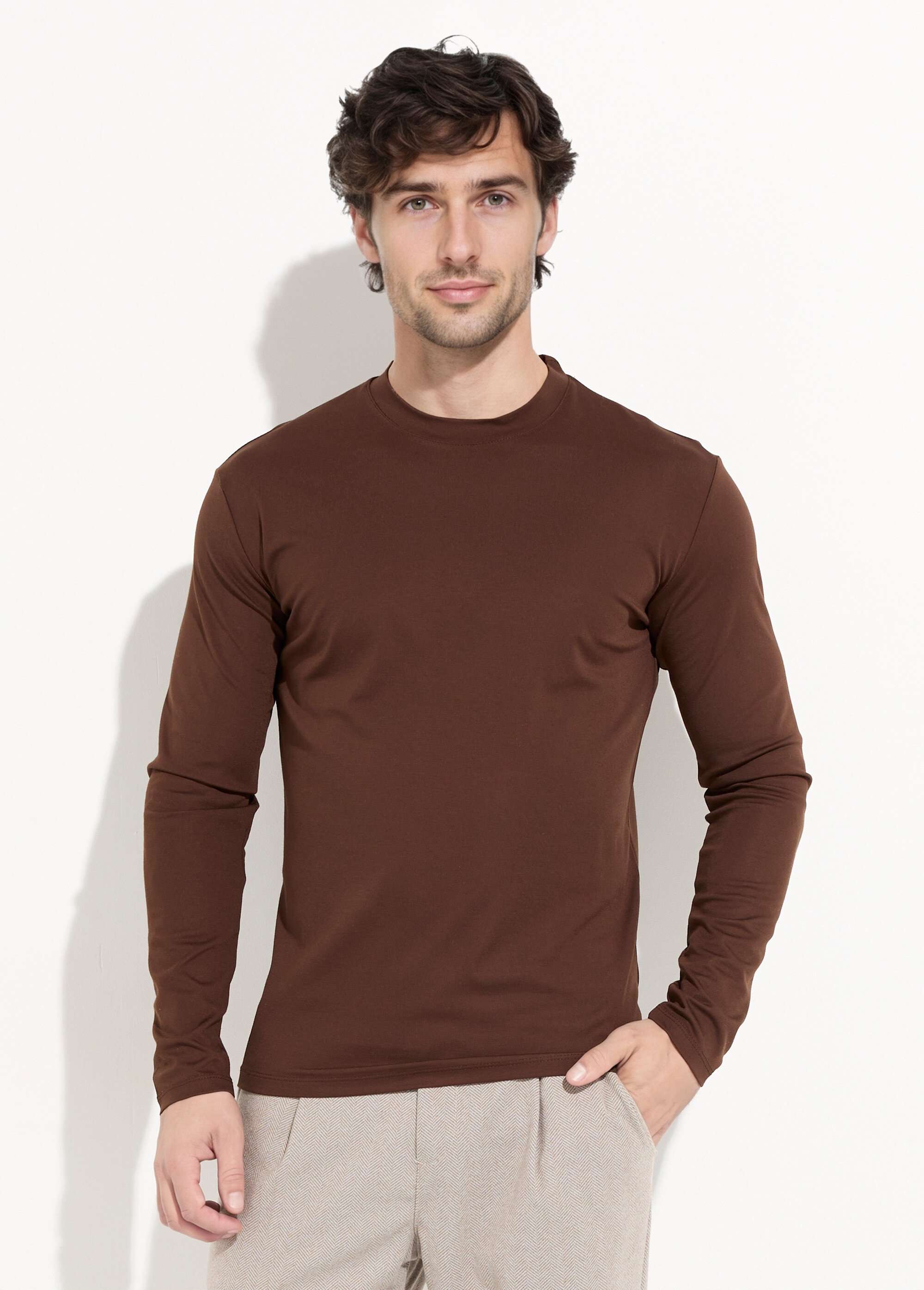 T-shirt à manches longues avec stretch Homme Marron FRI7049 FA1
