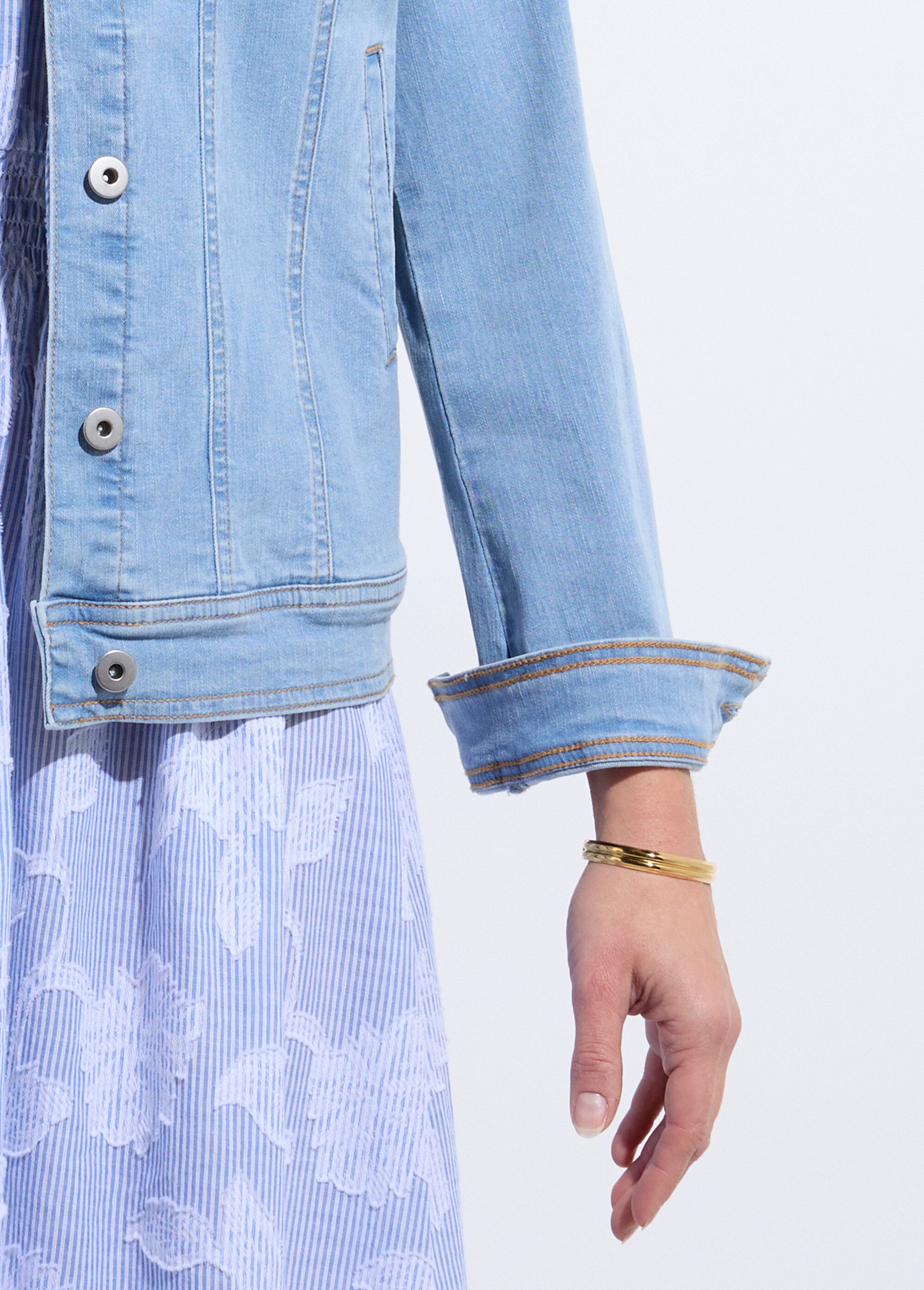 Veste en jean droite boutonnée