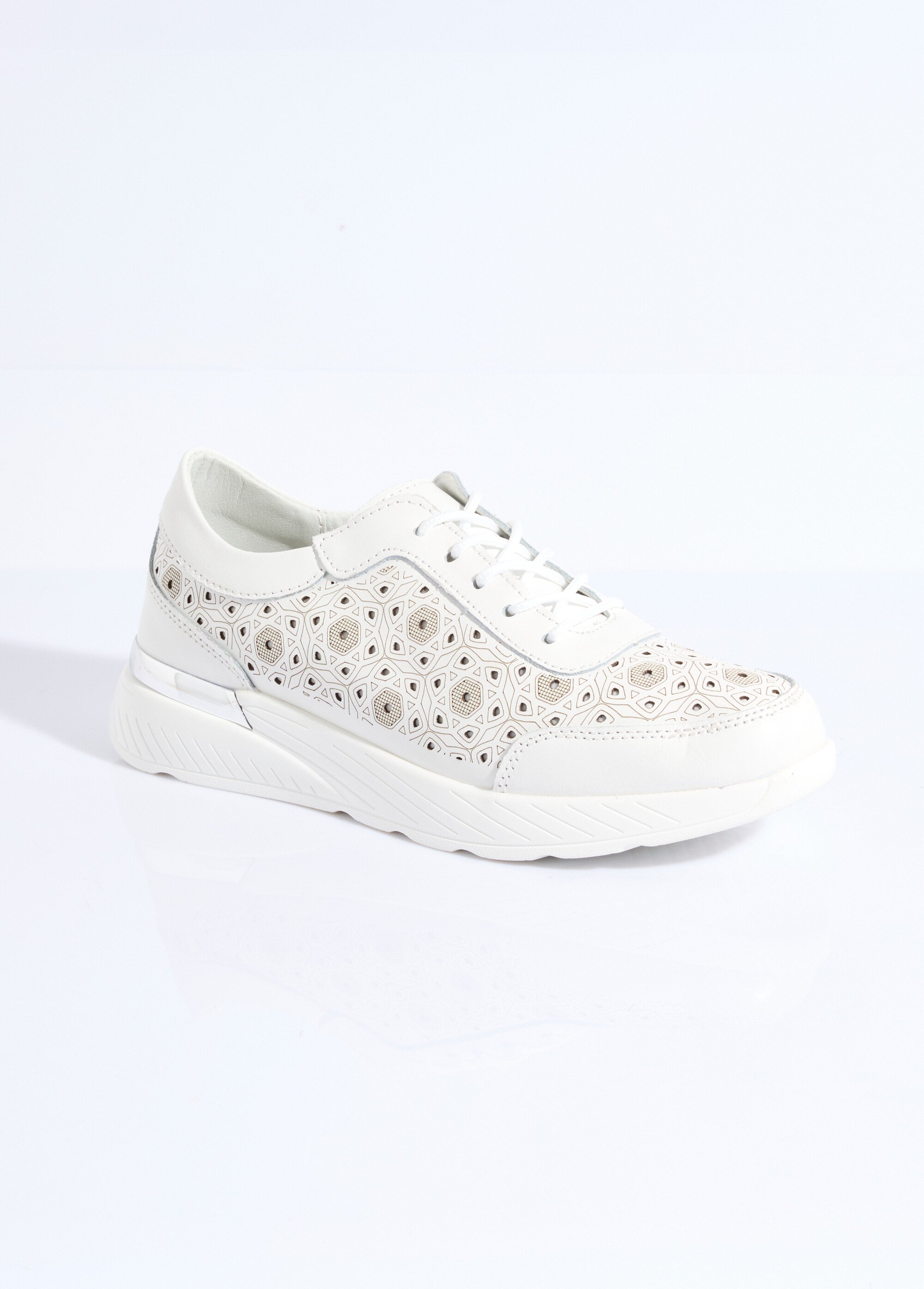 Baskets à lacets perforations fleuries Femme Blanc LBS-5105 FA1