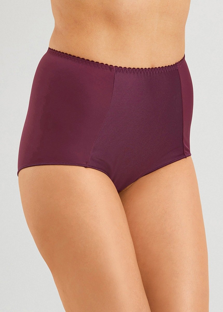 Culotte gainante en maille satinée