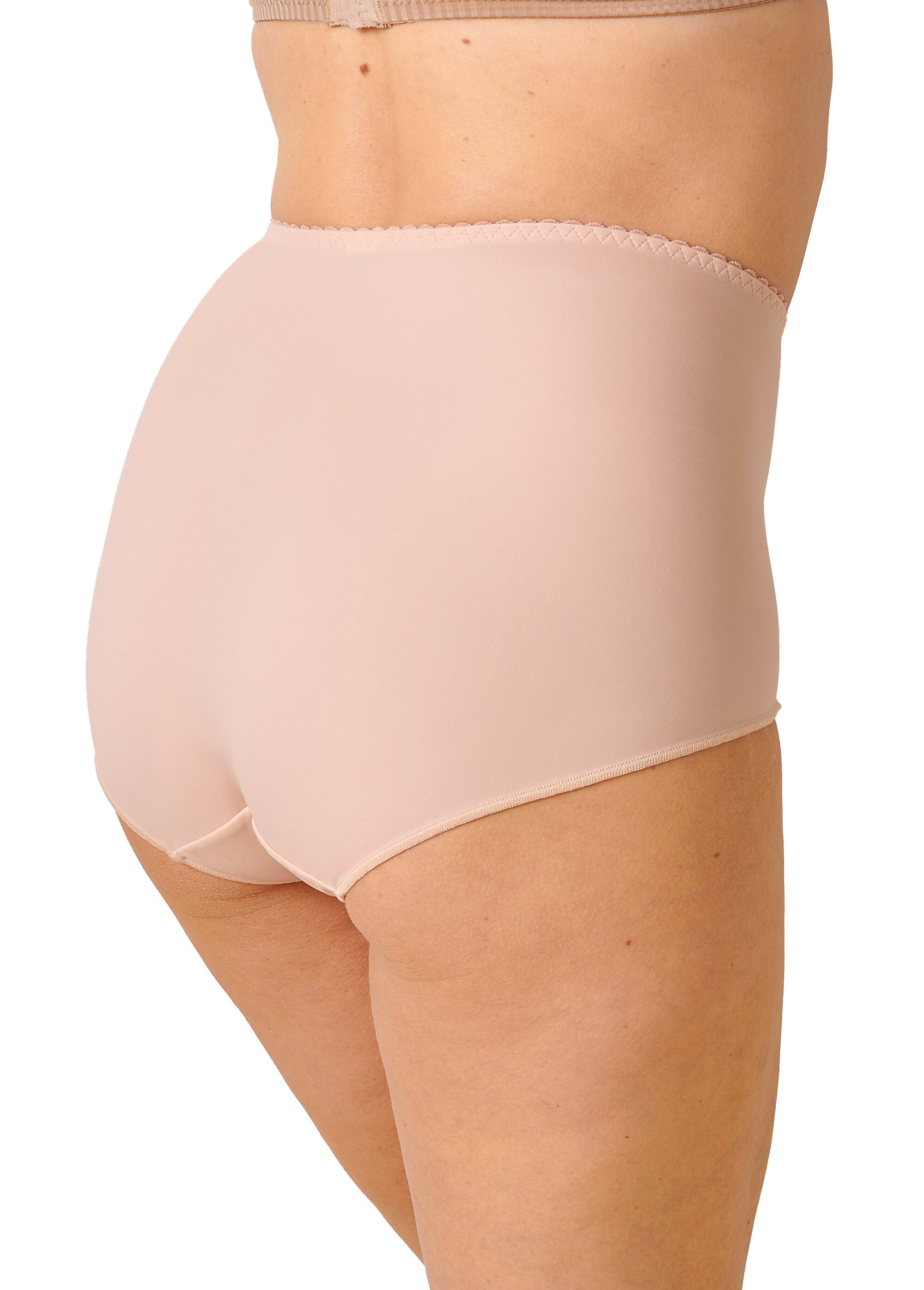 Culotte gainante en maille satinée