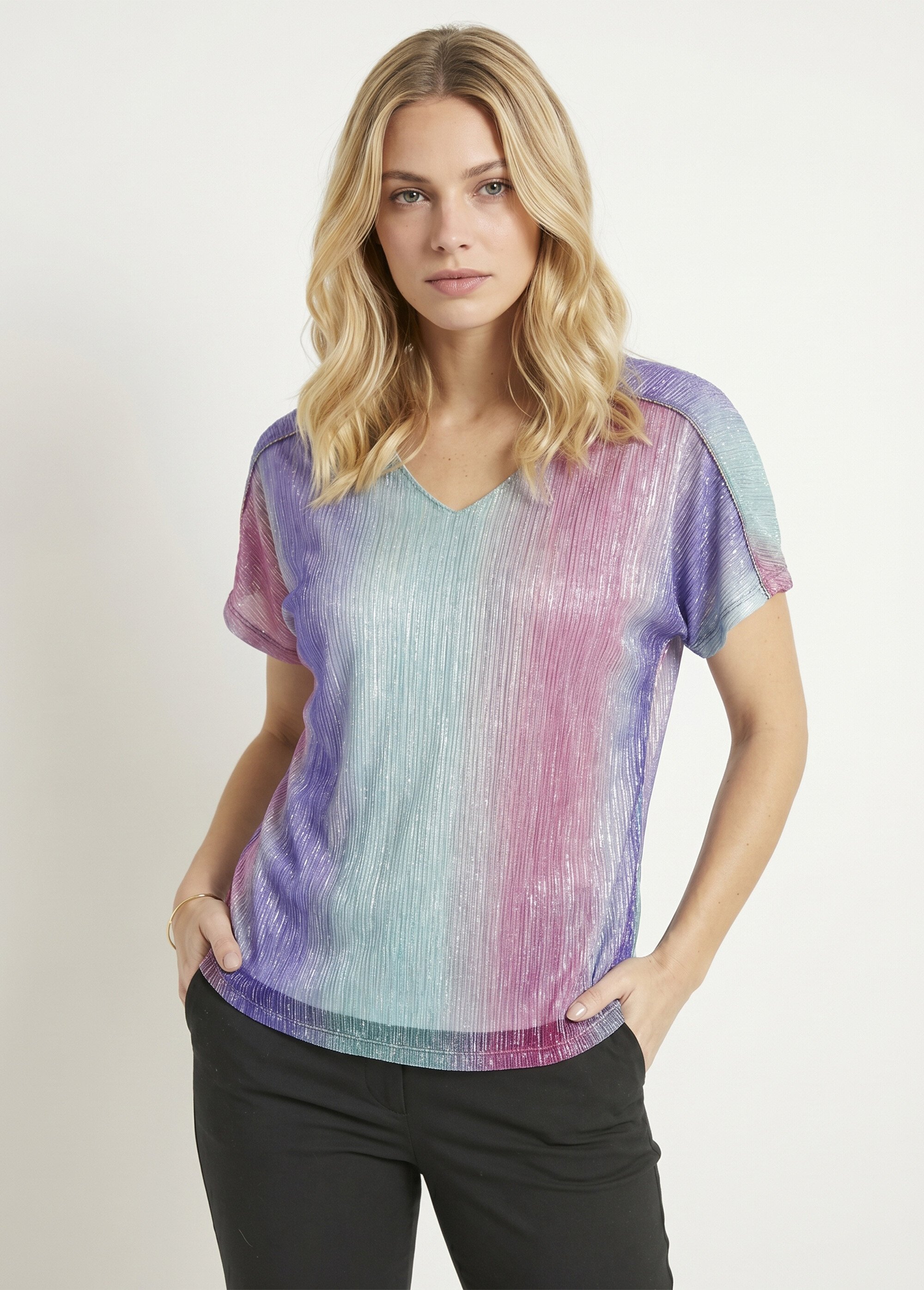 T-shirt court brillant col V effet plissé