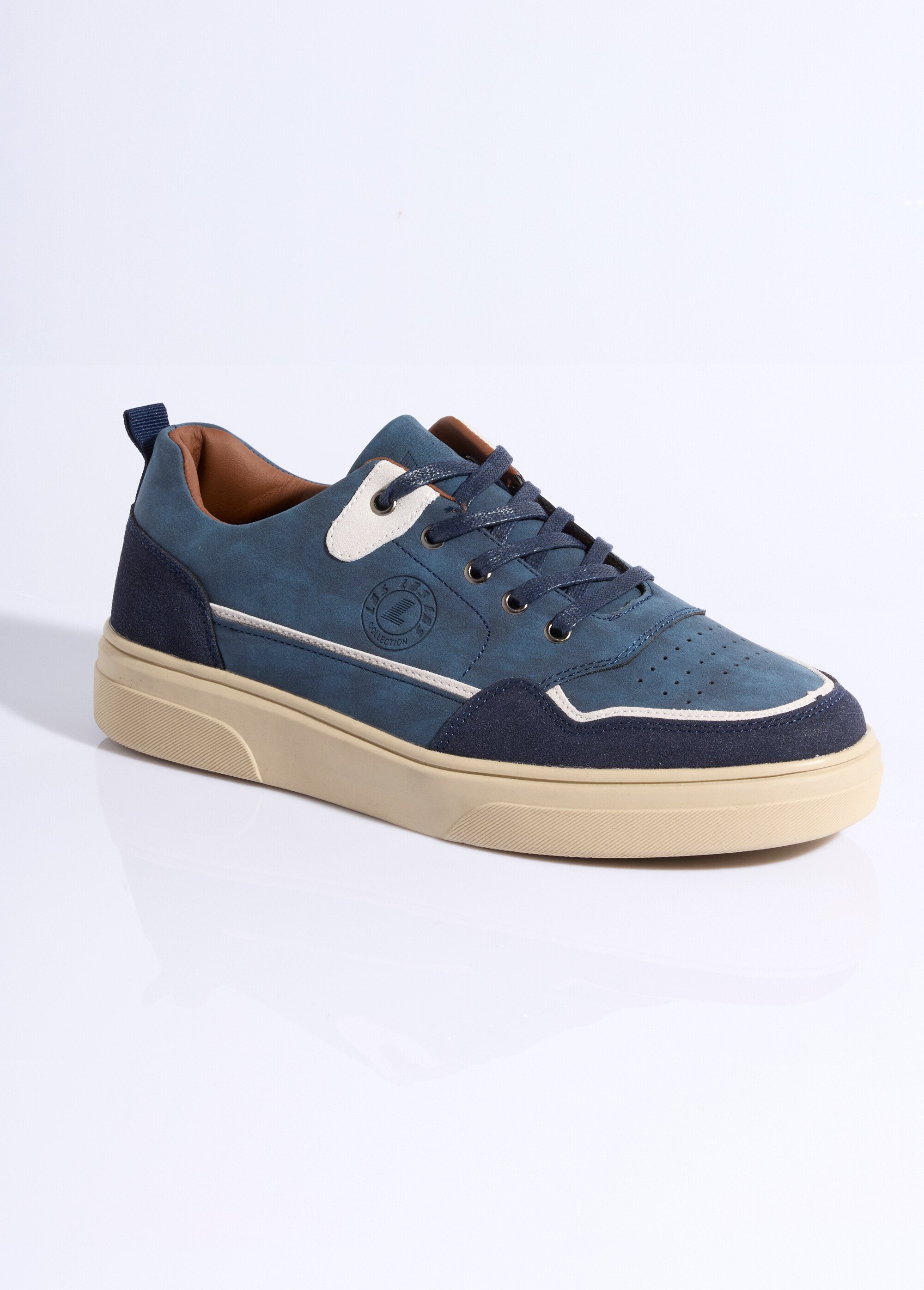 Baskets plates casual chic en suédine