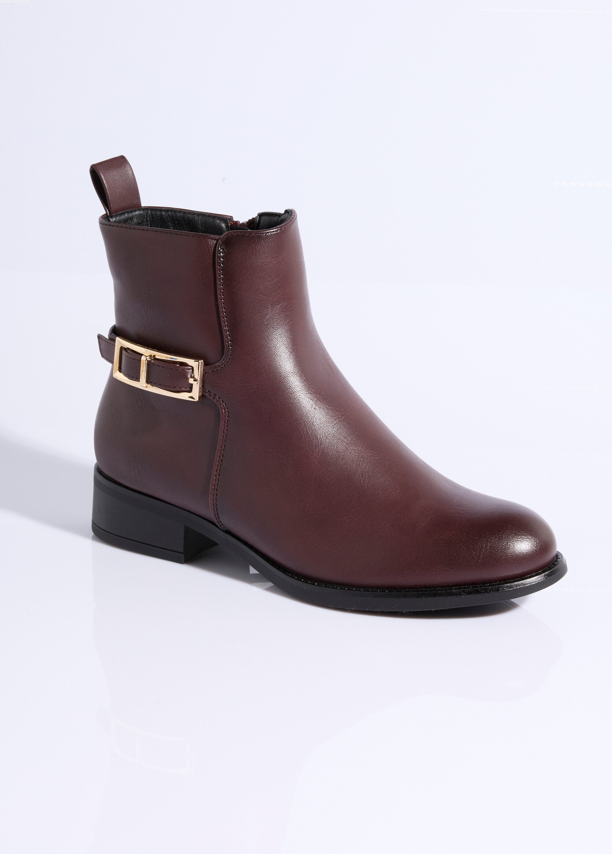 Bottines plates chic avec bride métal