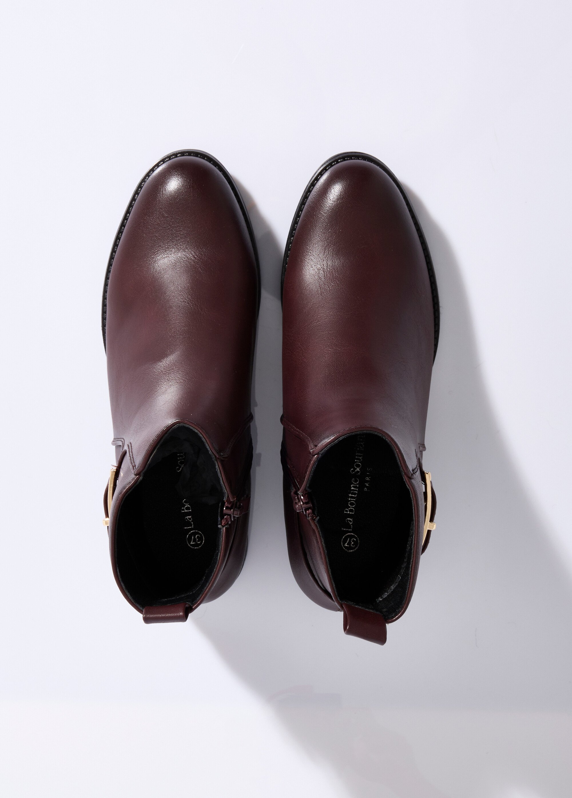 Bottines plates chic avec bride métal Femme Rouge LBS-DMLM9658 OV1