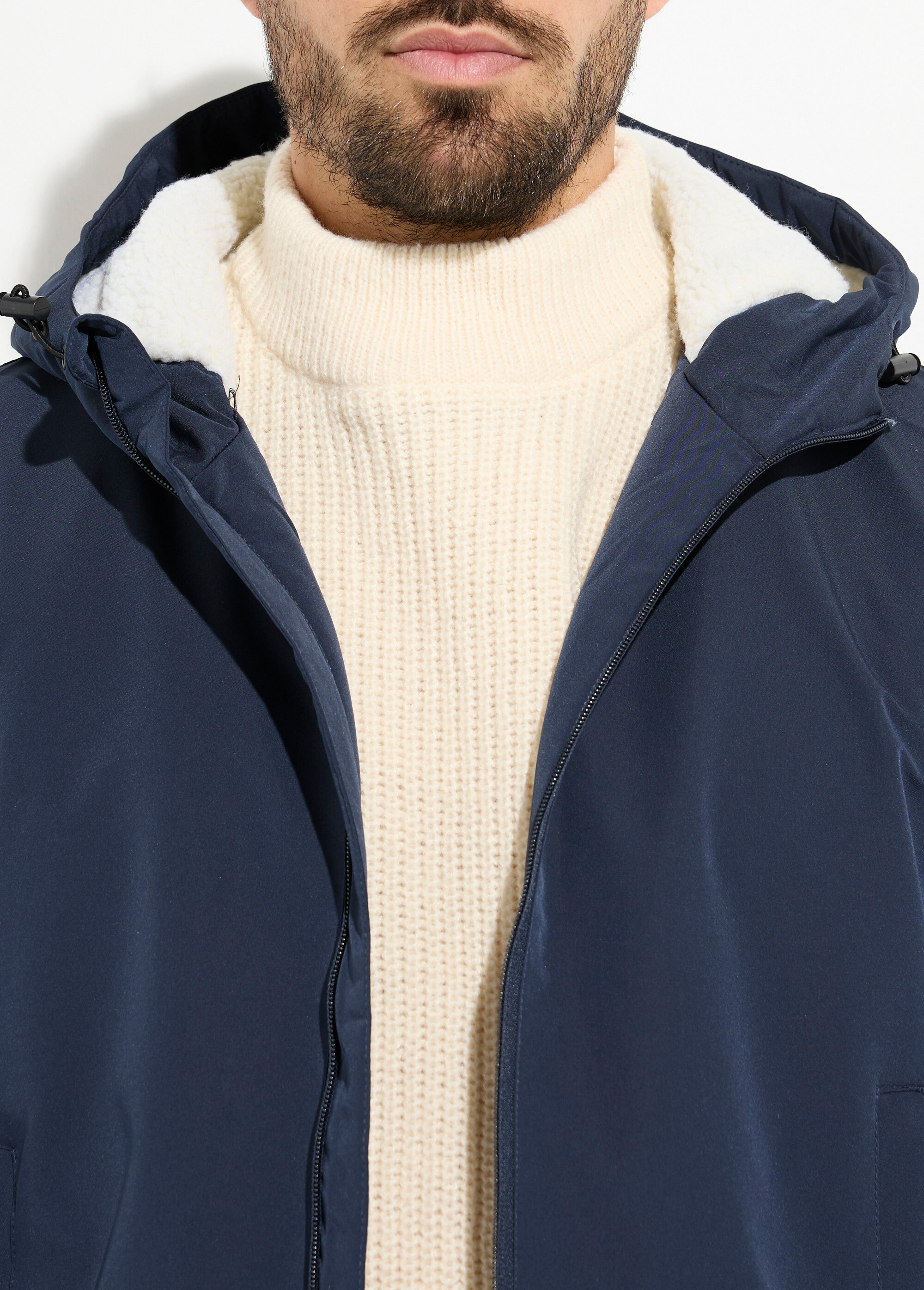 Parka longue fourrée avec capuche