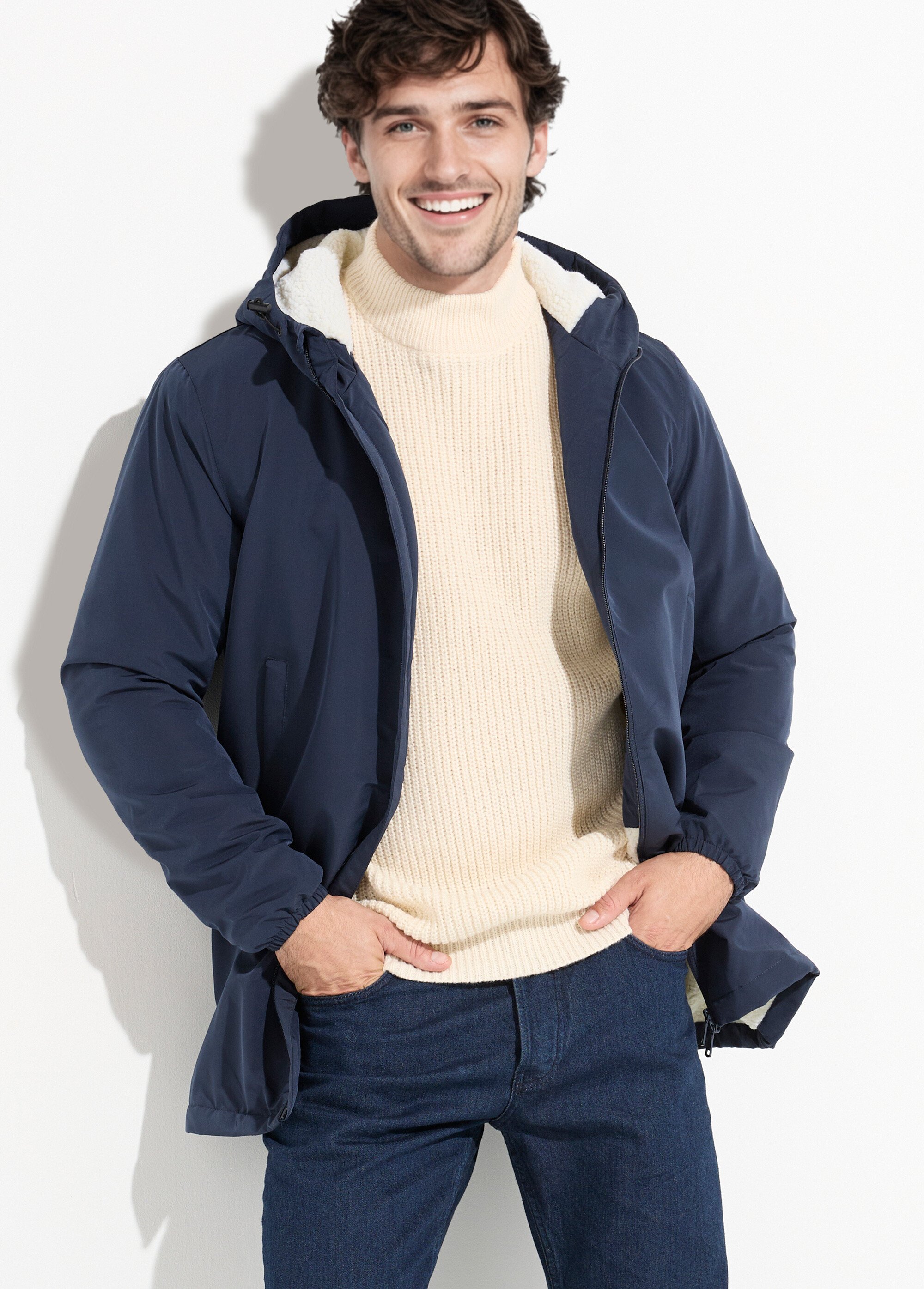 Parka longue fourrée avec capuche