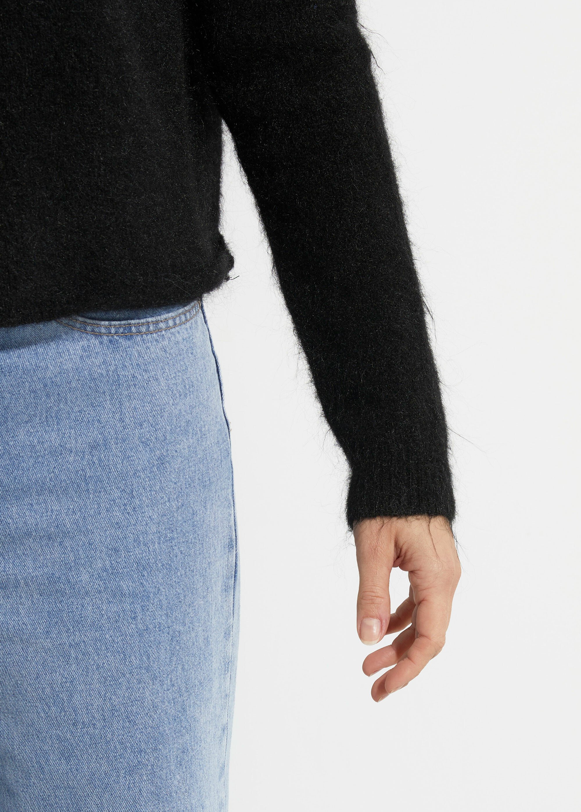 Pull avec laine et détail dentelle dos