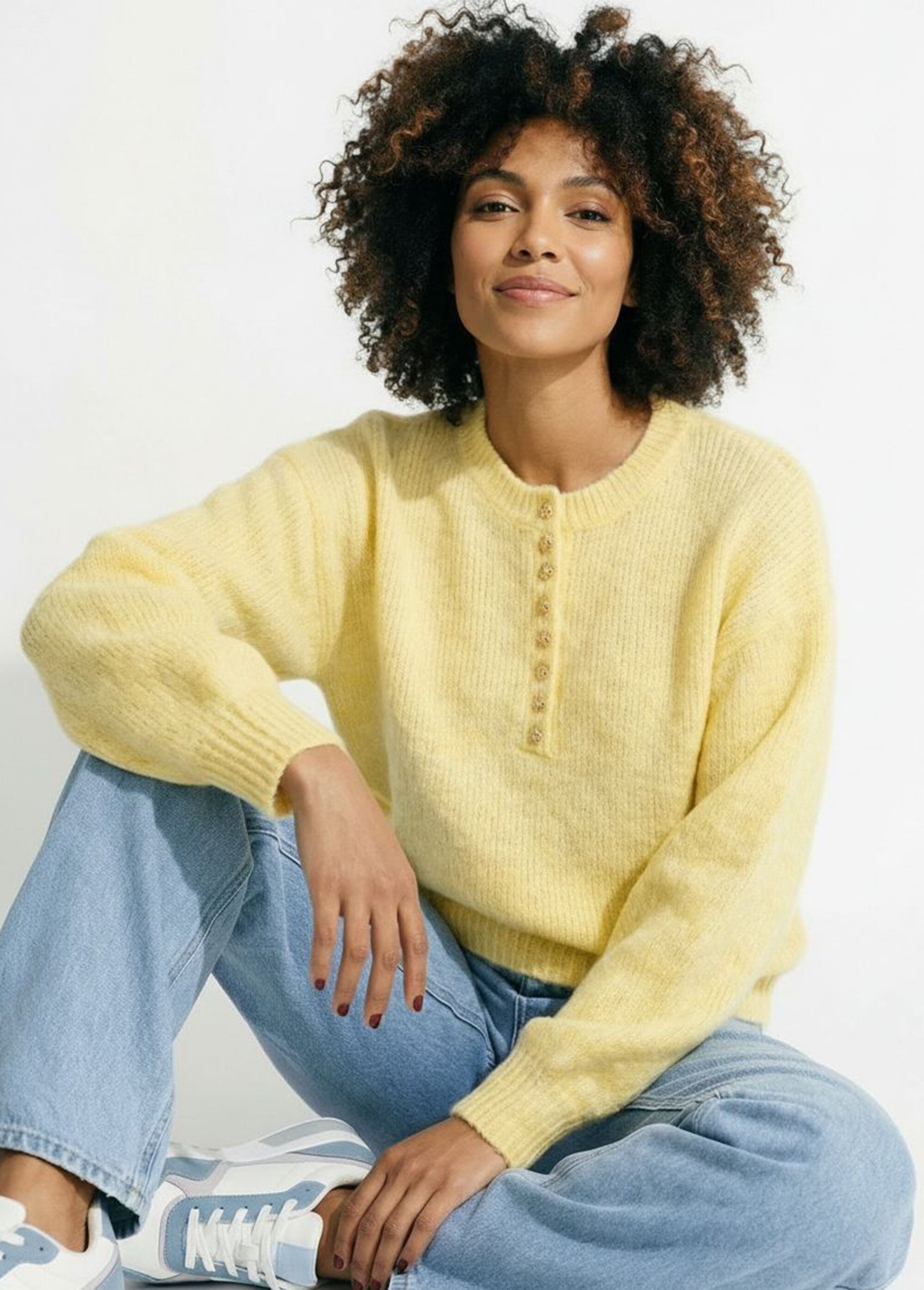 Pull avec laine et petits boutons métal Femme Jaune IKB-1632 MV1
