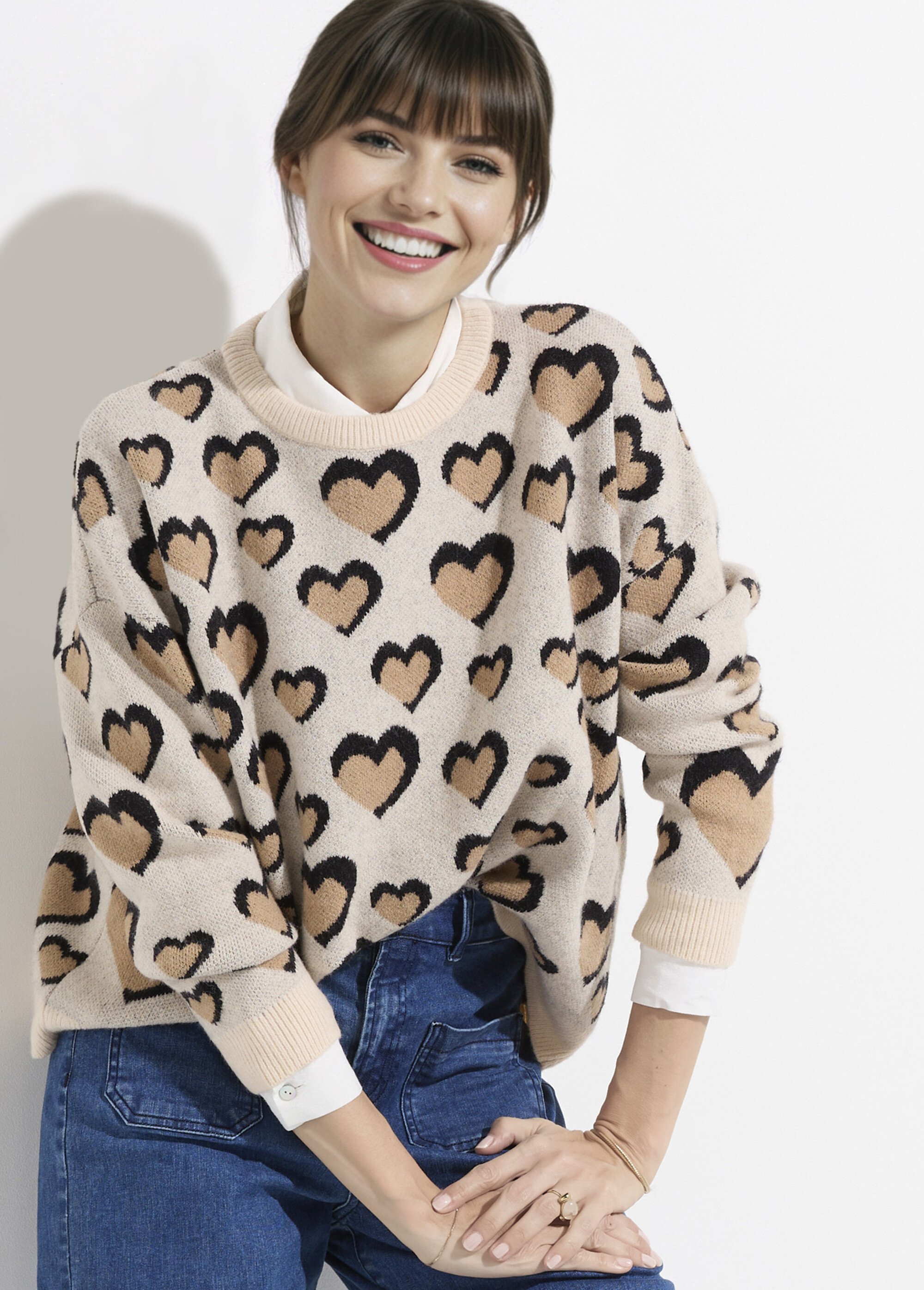 Pull col rond épais en laine avec coeurs Femme Beige KA-5688 MV1