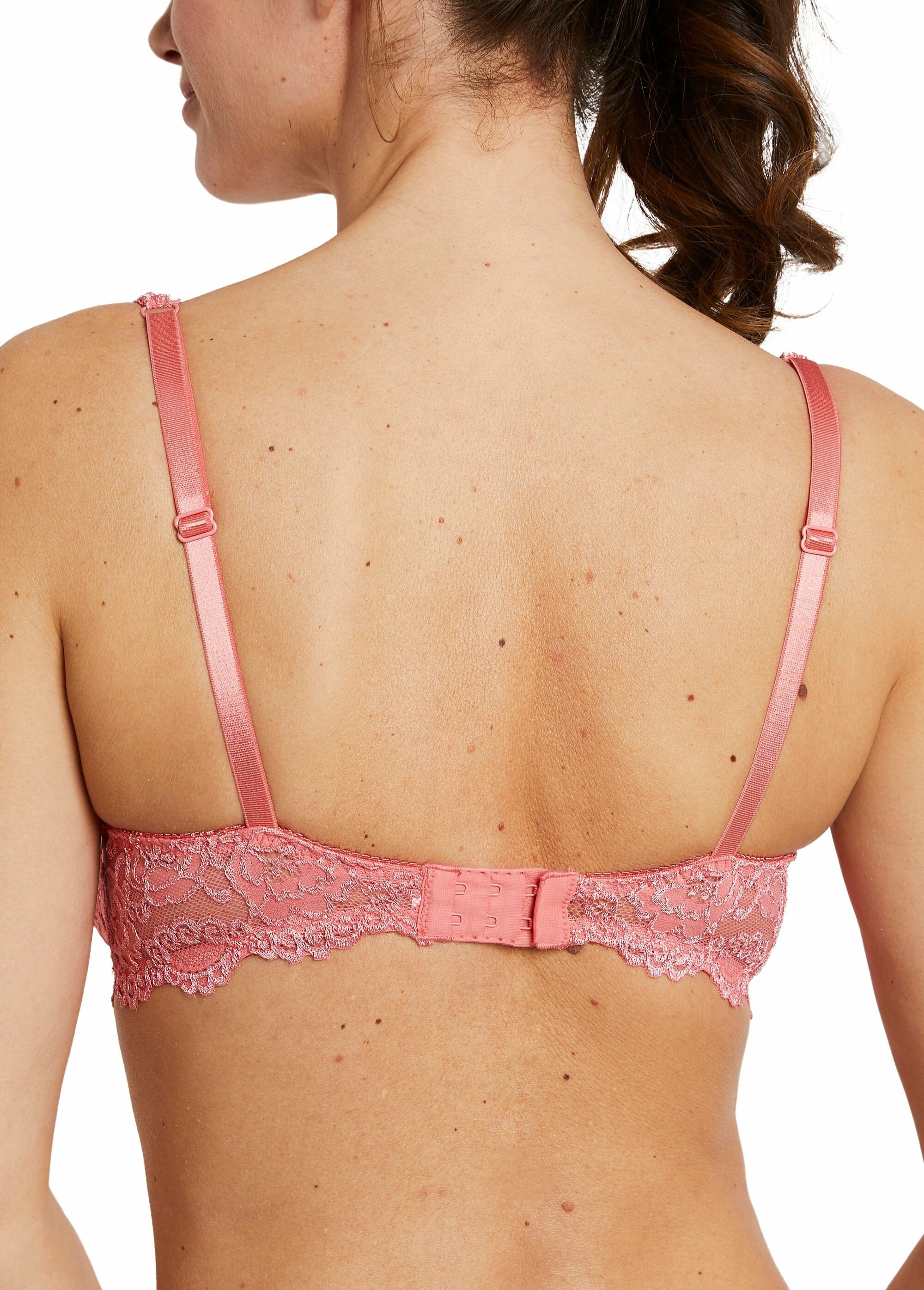 Soutien-gorge dentelle avec armatures