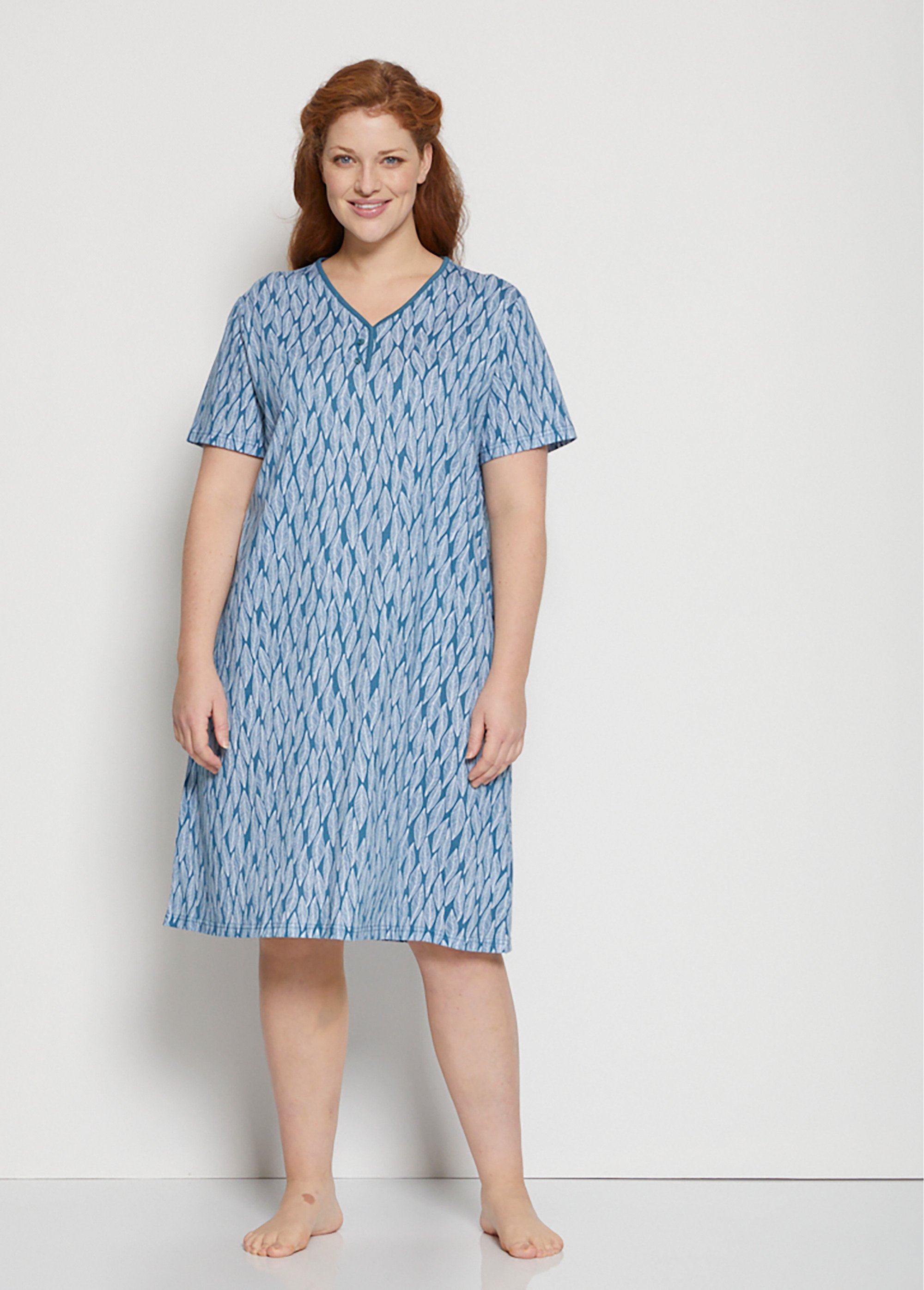 Chemise de nuit tee-shirt mi-longue