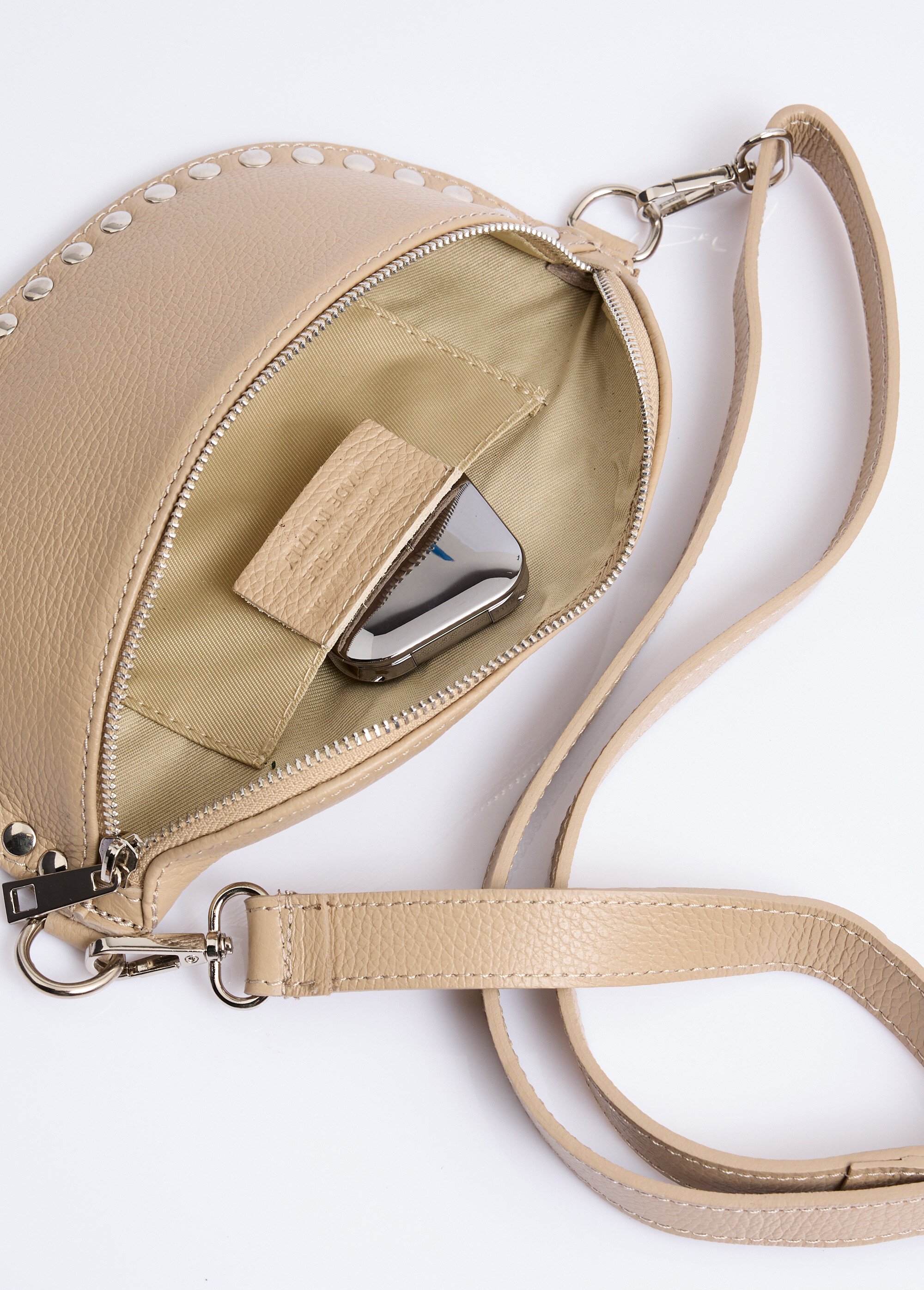 Petit sac banane cuir, rivets métallisés Femme Marron NES349LB2601 DE1