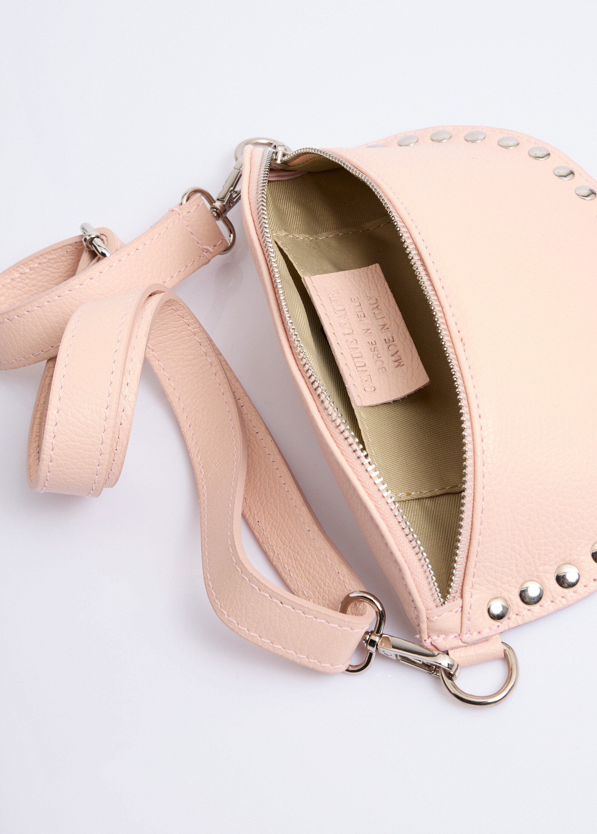 Petit sac banane cuir, rivets métallisés Femme Rose NES349LB2601 DE1