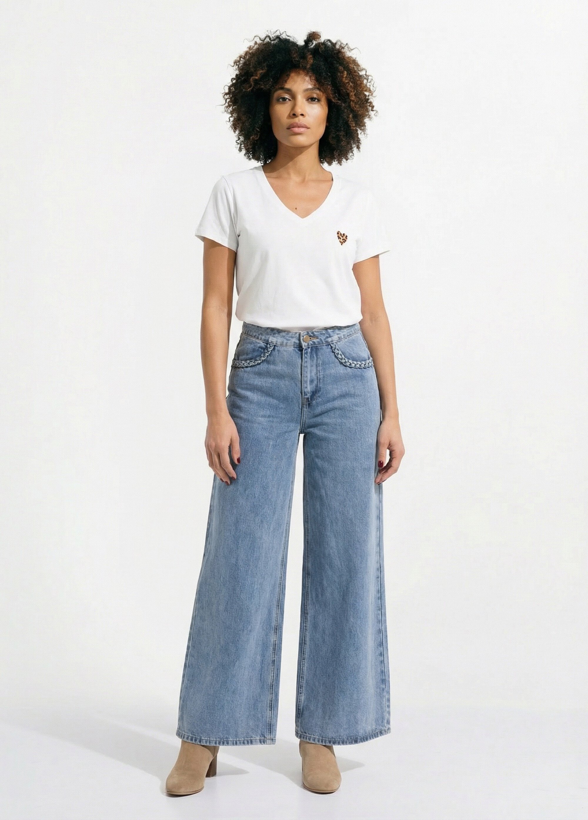 T-shirt col V broderie léopard fluo Femme Blanc IKB-5775 SF1