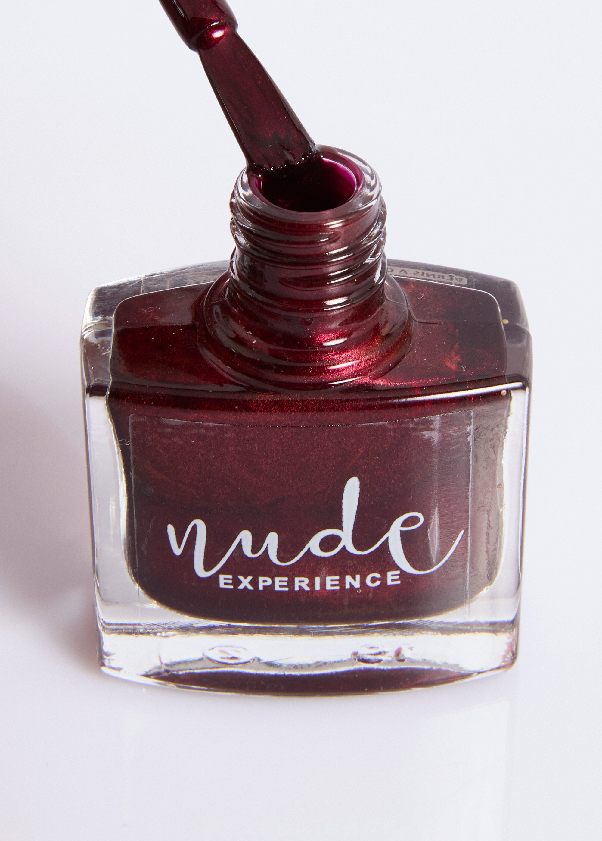 Vernis à ongles nacré, Intense Rouge NUD-T50 DE2