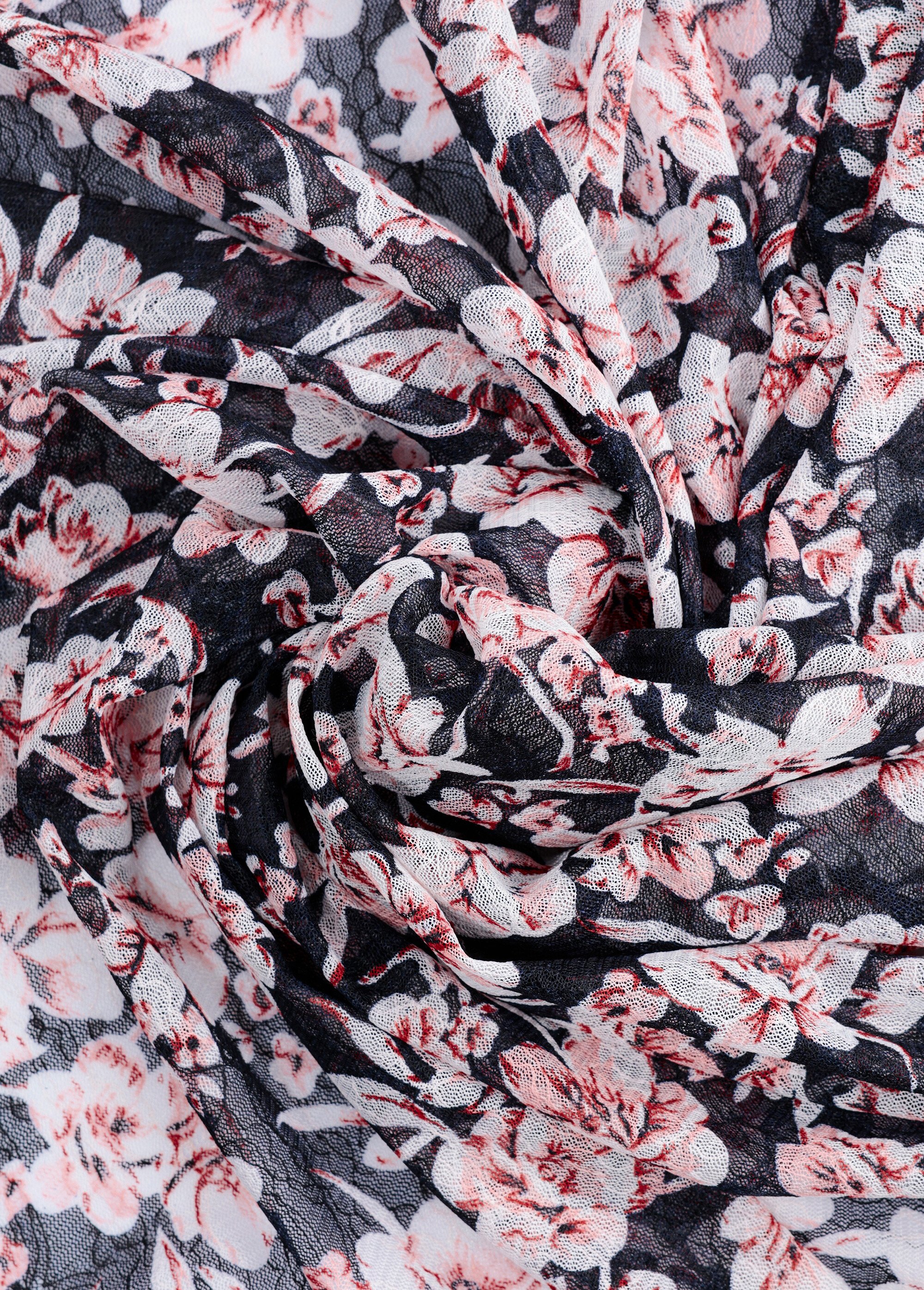 Coupon habillement, dentelle fleurie