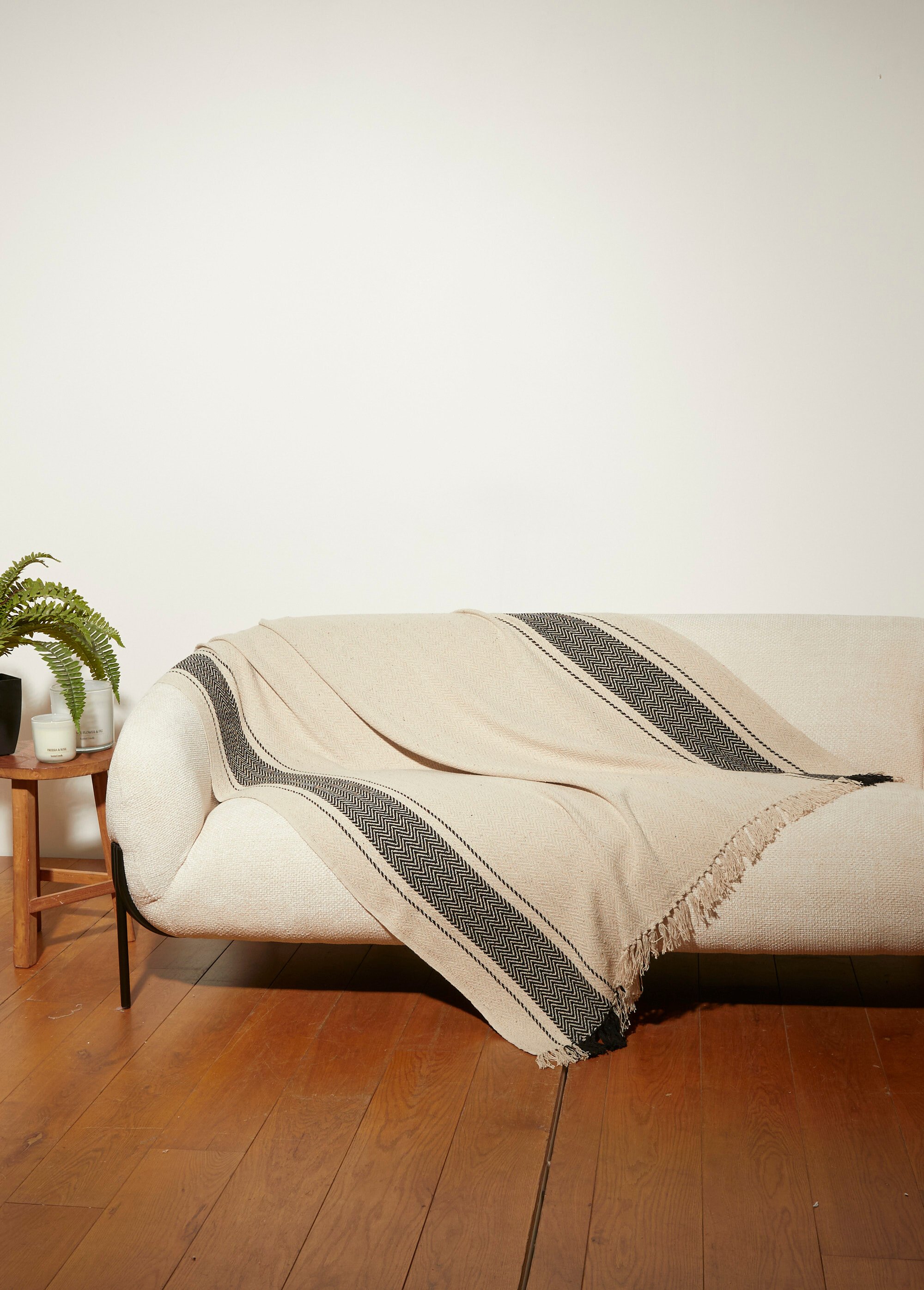 Plaid jacquard tissé main, chevrons Beige COTZZ70309 FA1