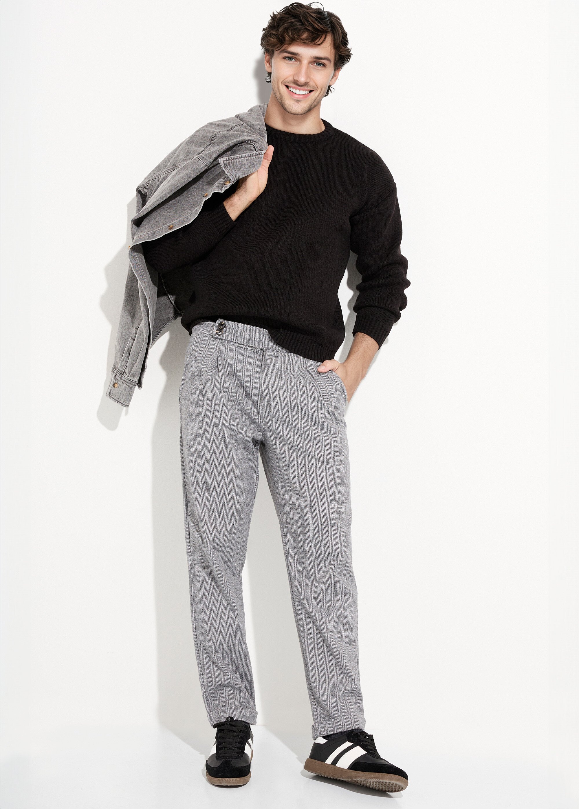 Pull épais col rond et maille torsadée Homme Noir IKALL061003 SI1