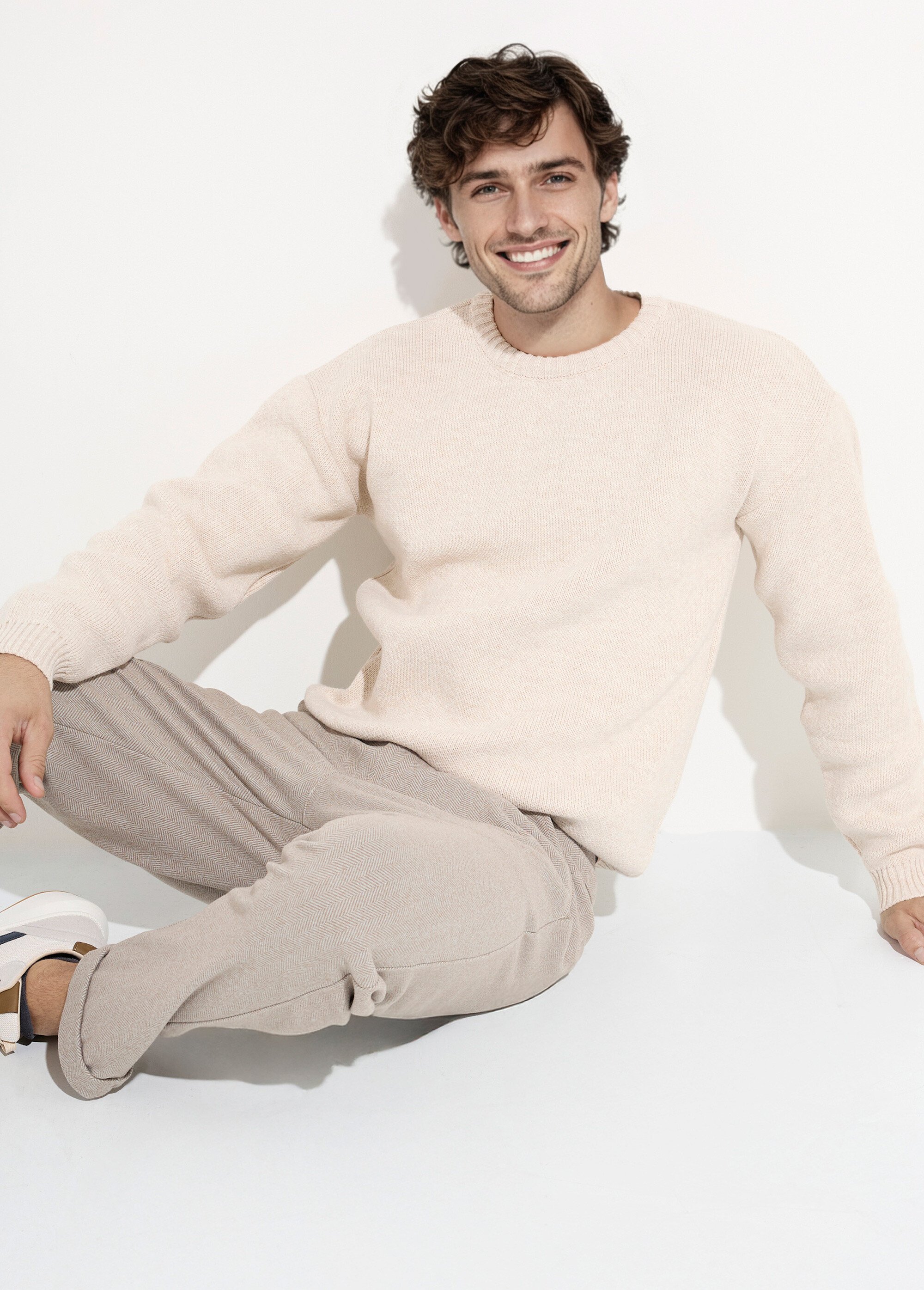 Pull épais col rond et maille torsadée Homme Beige IKALL061003 MV1