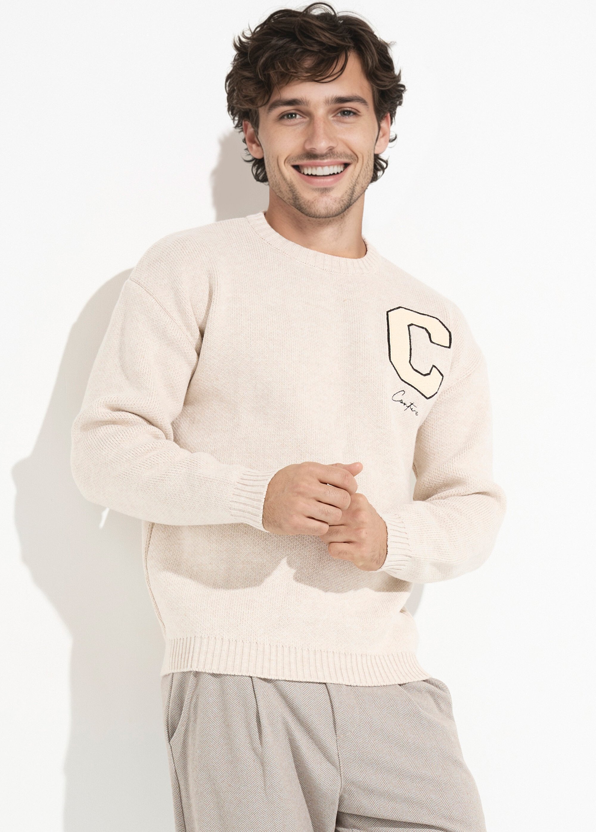 Pull épais en maille avec patch poitrine Homme Beige IKALL061001 MV1