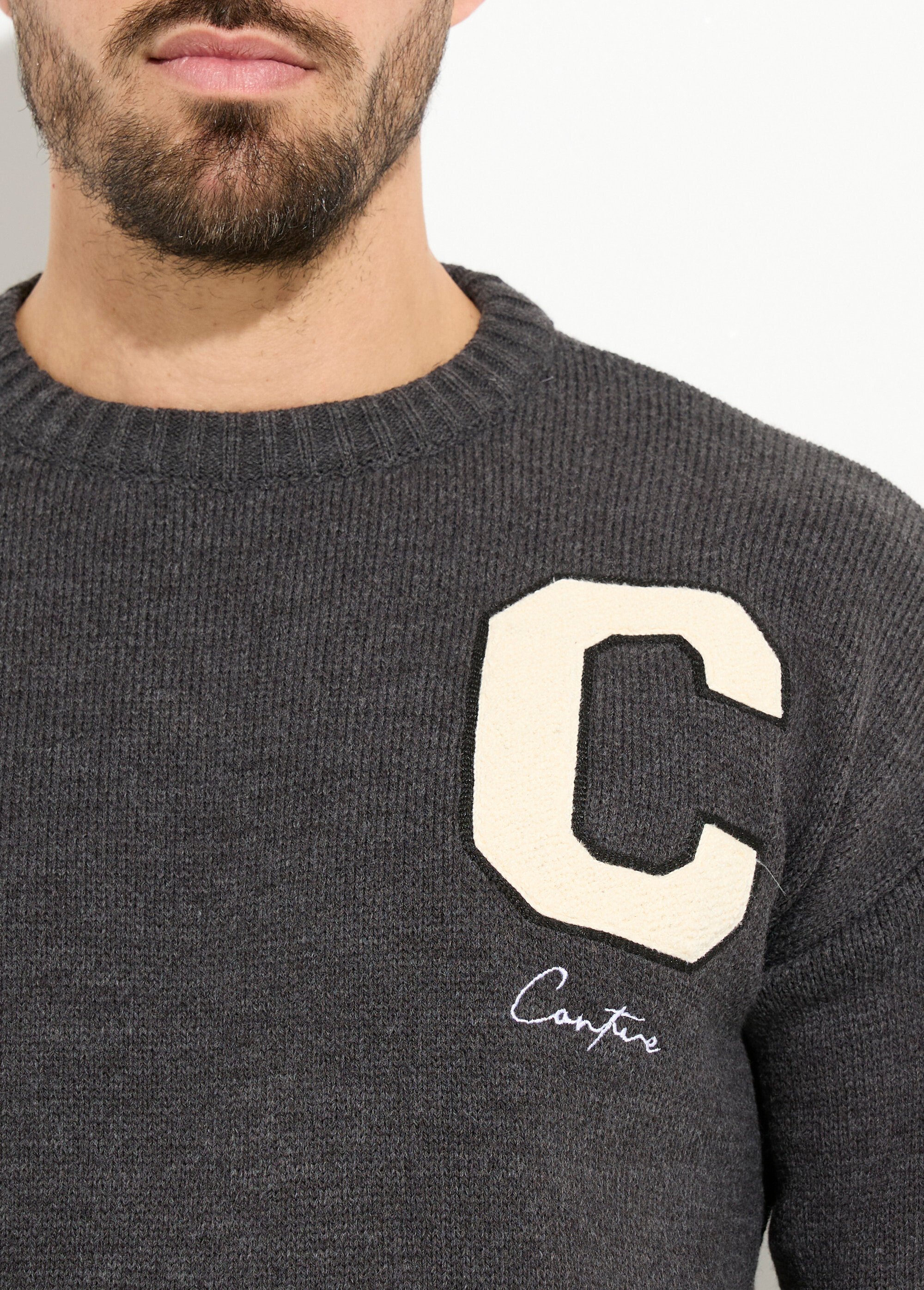 Pull épais en maille avec patch poitrine