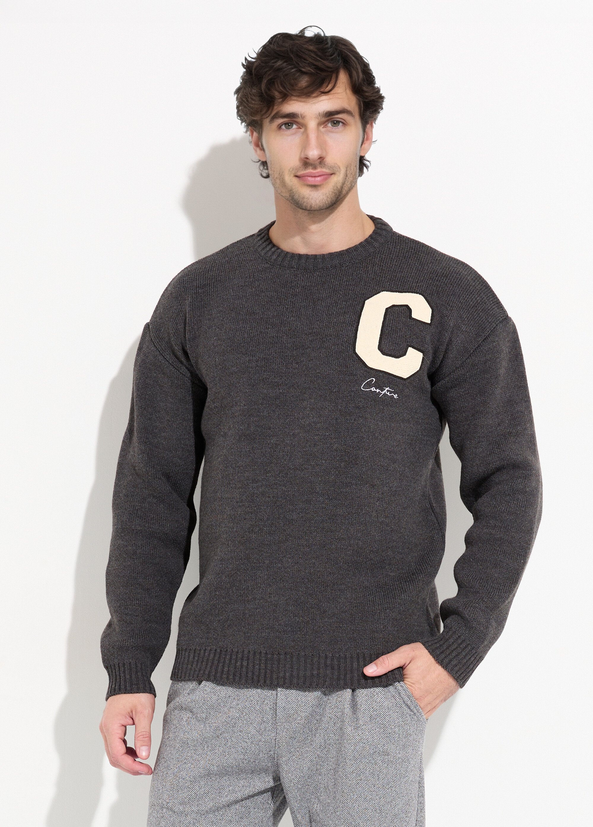 Pull épais en maille avec patch poitrine Homme Gris IKALL061001 FA1