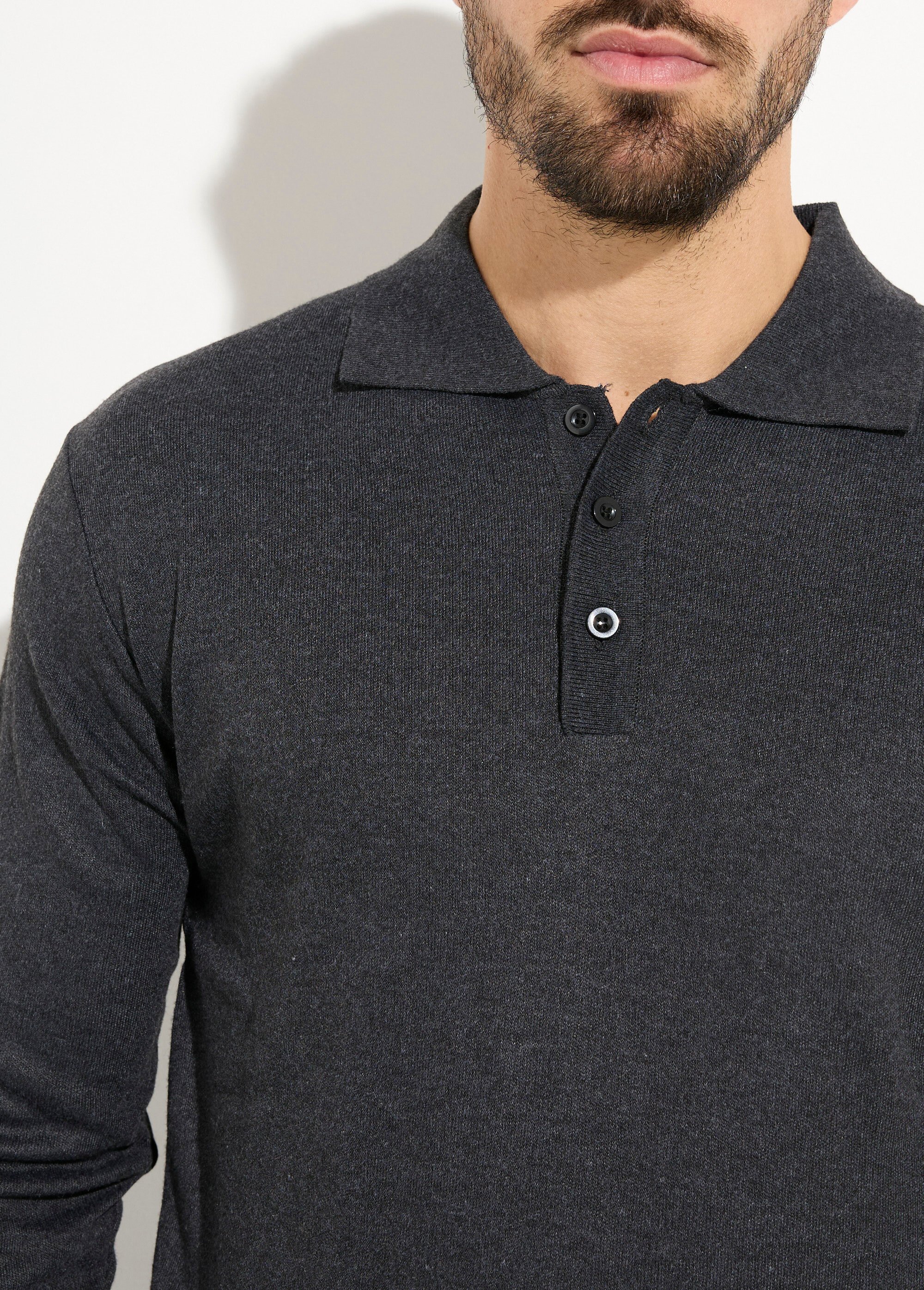 Pull maille fine avec laine et col polo