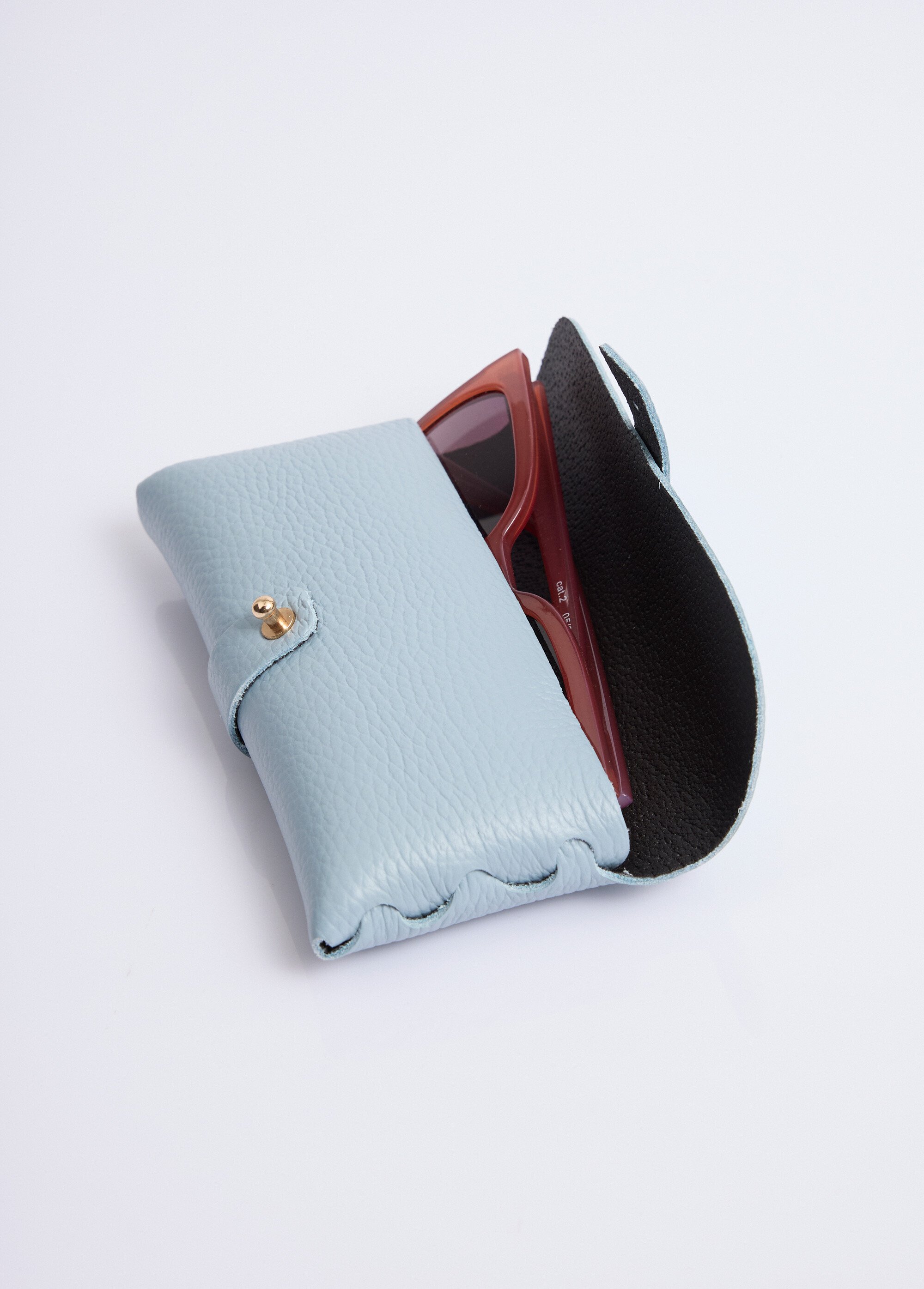 Etui à lunettes cuir grainé bords francs