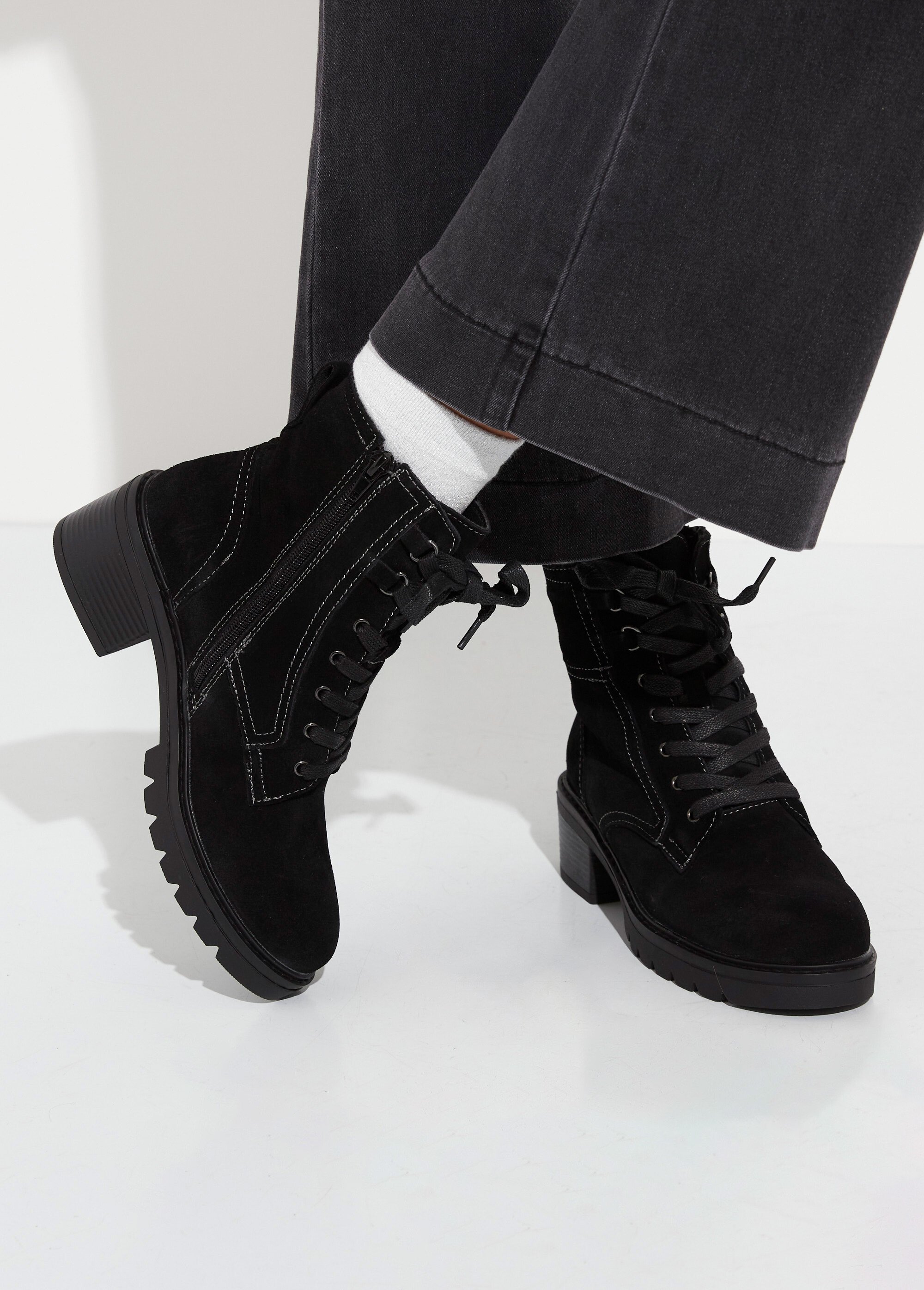 Bottines en cuir crantées, talon large Femme Noir JPAL-1302 SF1