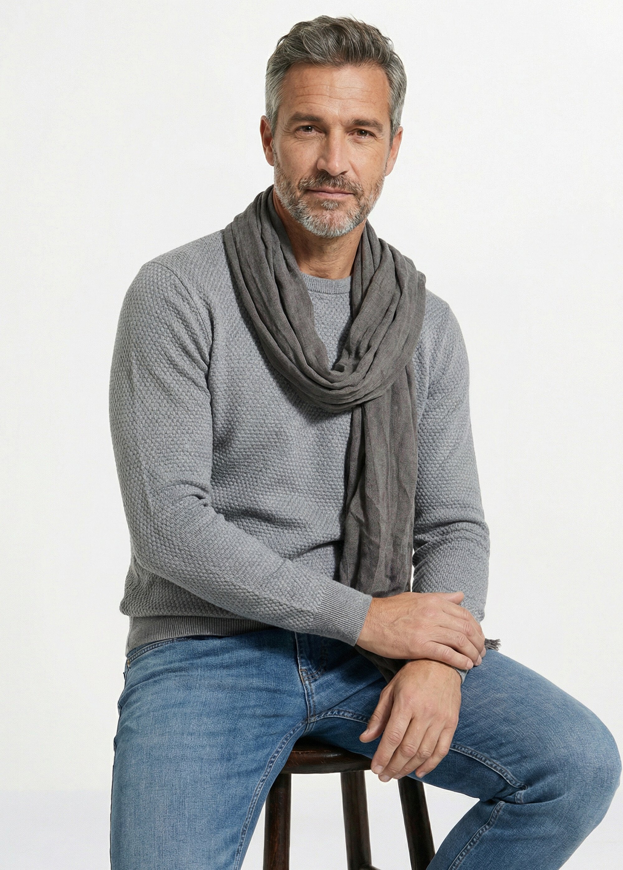 Foulard type chèche avec petites franges Homme Gris NES180SFMW2204 MV1