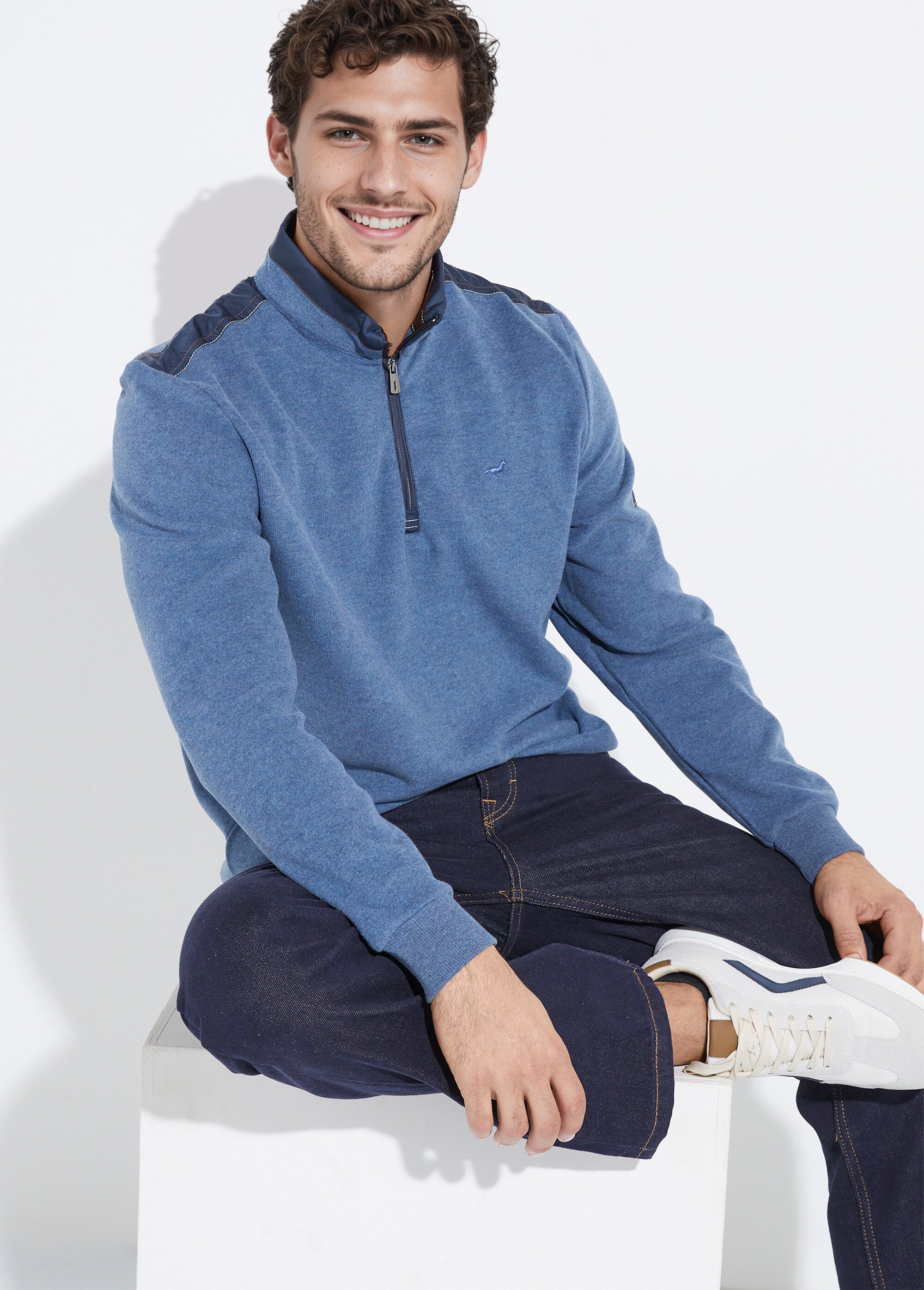 Pull avec col zippé et détails bimatière Homme Bleu STI22920 MV1