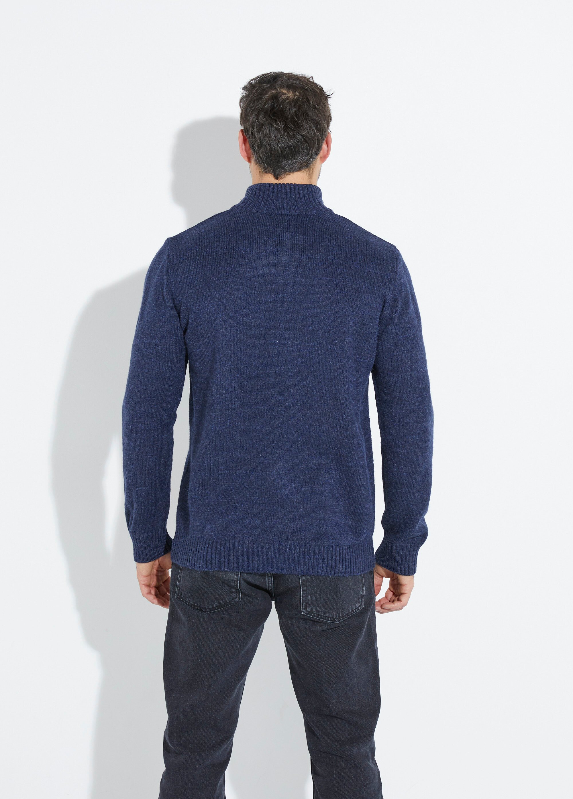 Pull col zippé chaud, laine majoritaire