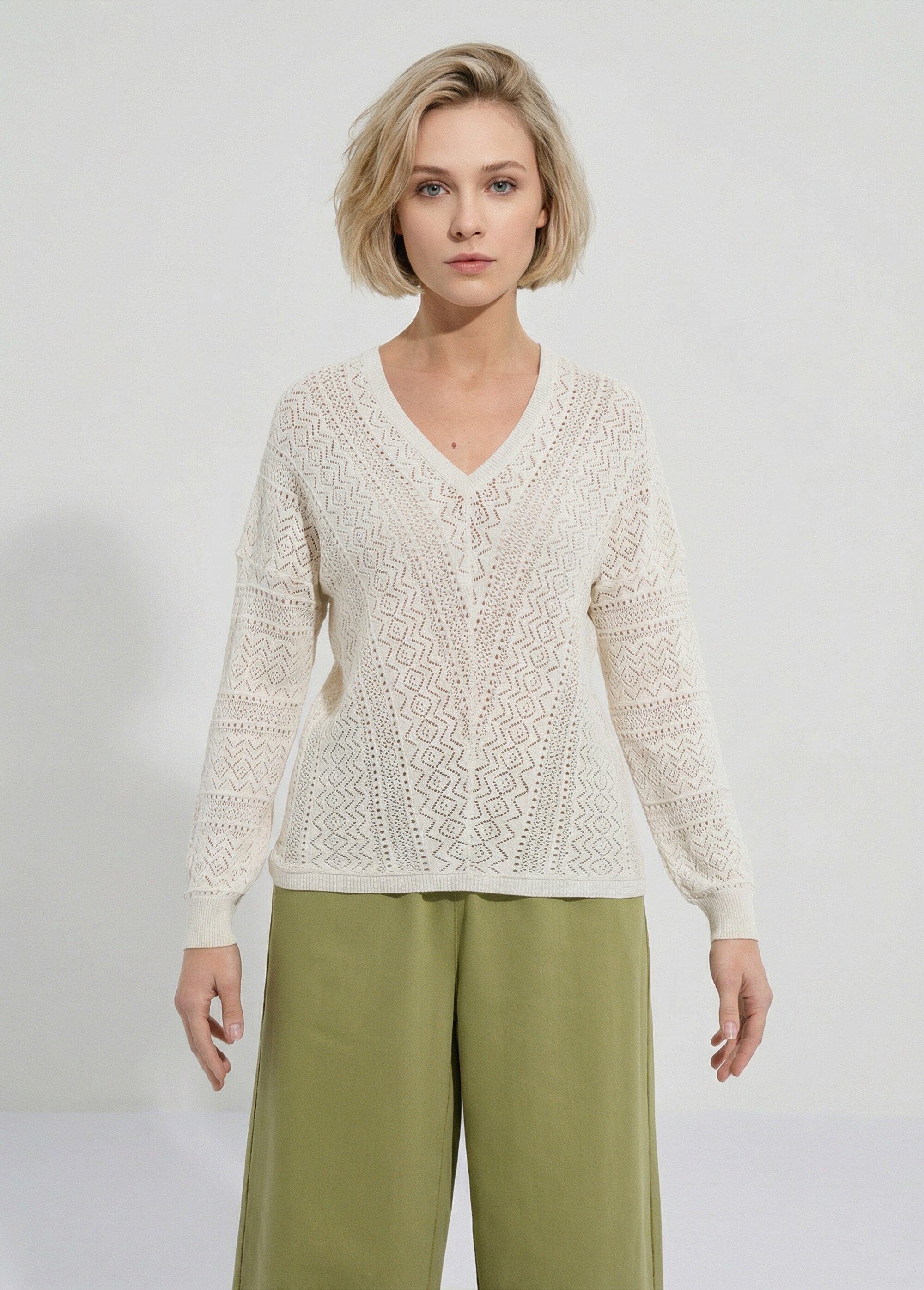 Pull doux col V maille ajourée avec fibres recyclées Femme Beige MERISE FA1