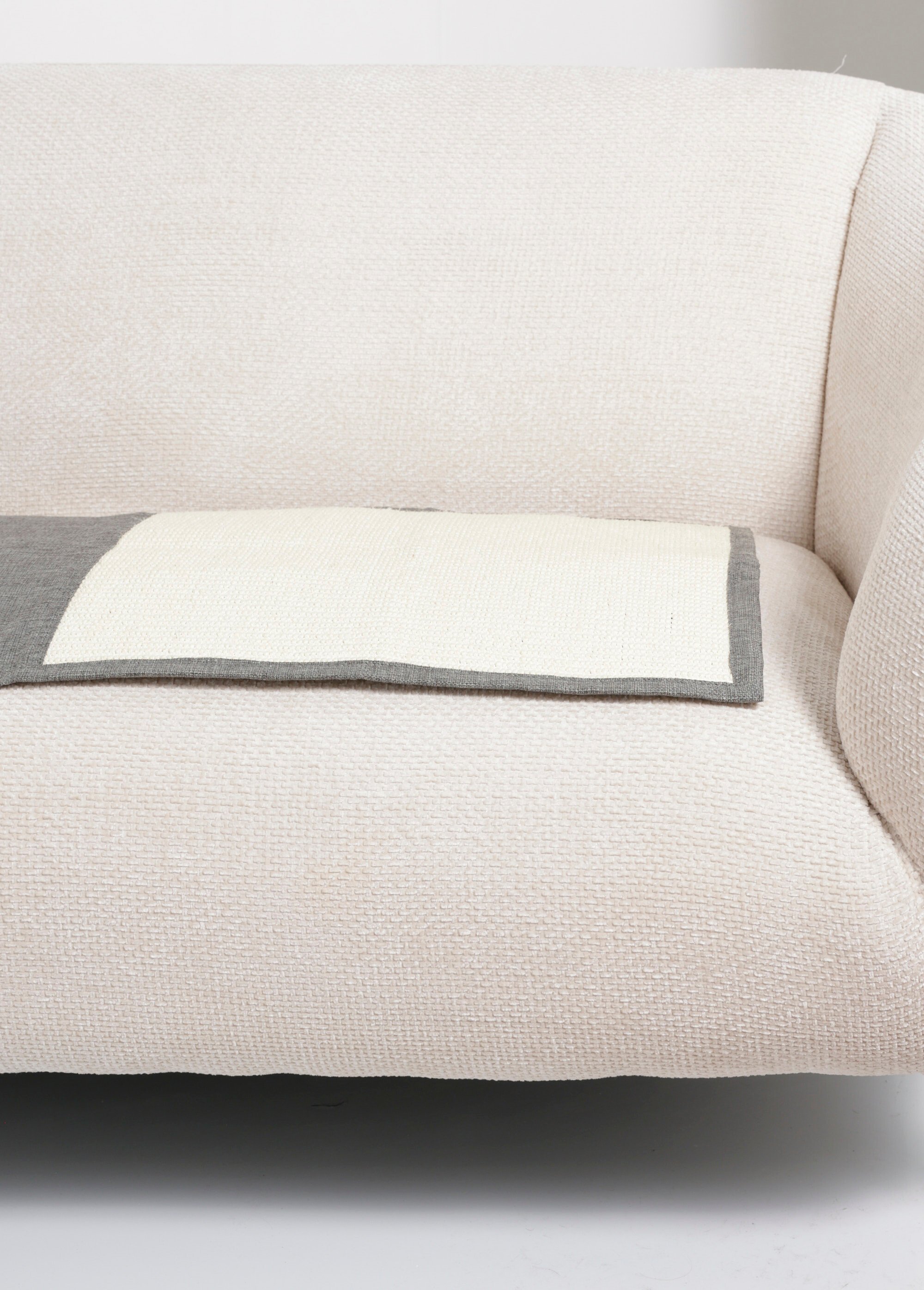 Tapis griffoir nomade pour canapé GRIS KP-491004320 DE3